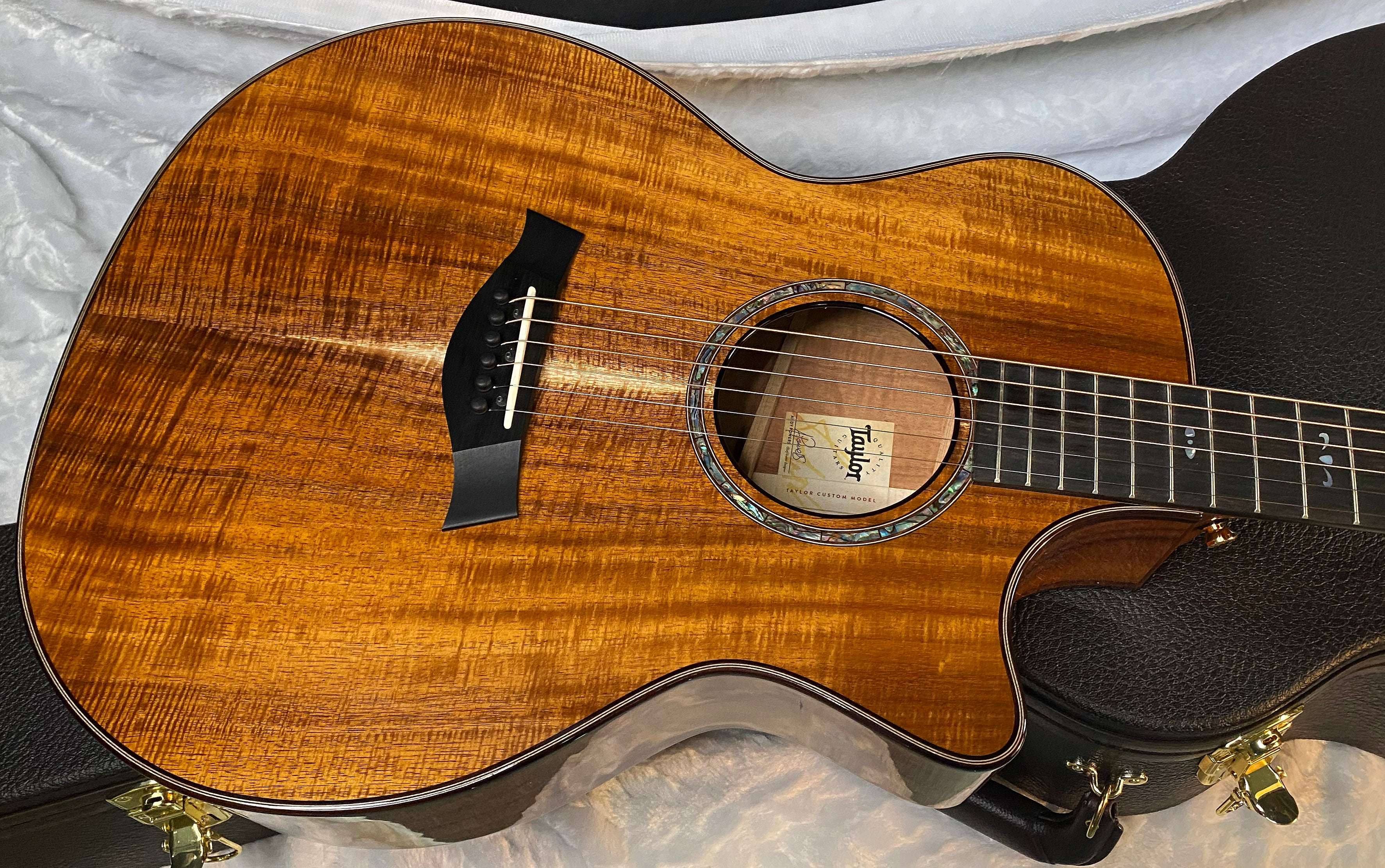 NEW! Taylor Custom 724ce Acoustic-Electric Guitar - Natural Gloss - AAAAA Hand Picked Koa - WOW! Authorized Dealer - G05892