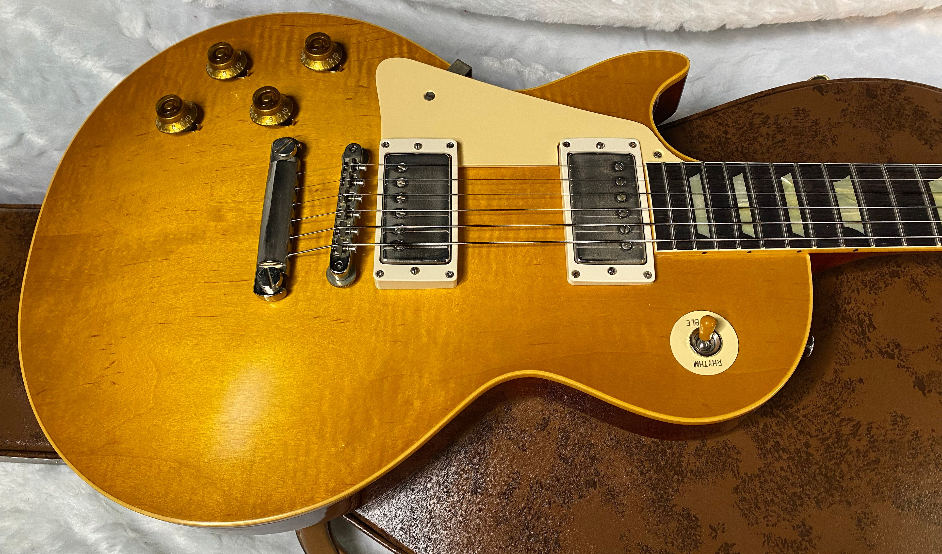 NEW ! Gibson Custom Shop '58 Les Paul Standard 1958 - Lemon Burst VOS - Subtle Flame! - Left Handed - Authorized Dealer -8.75lbs - G06711