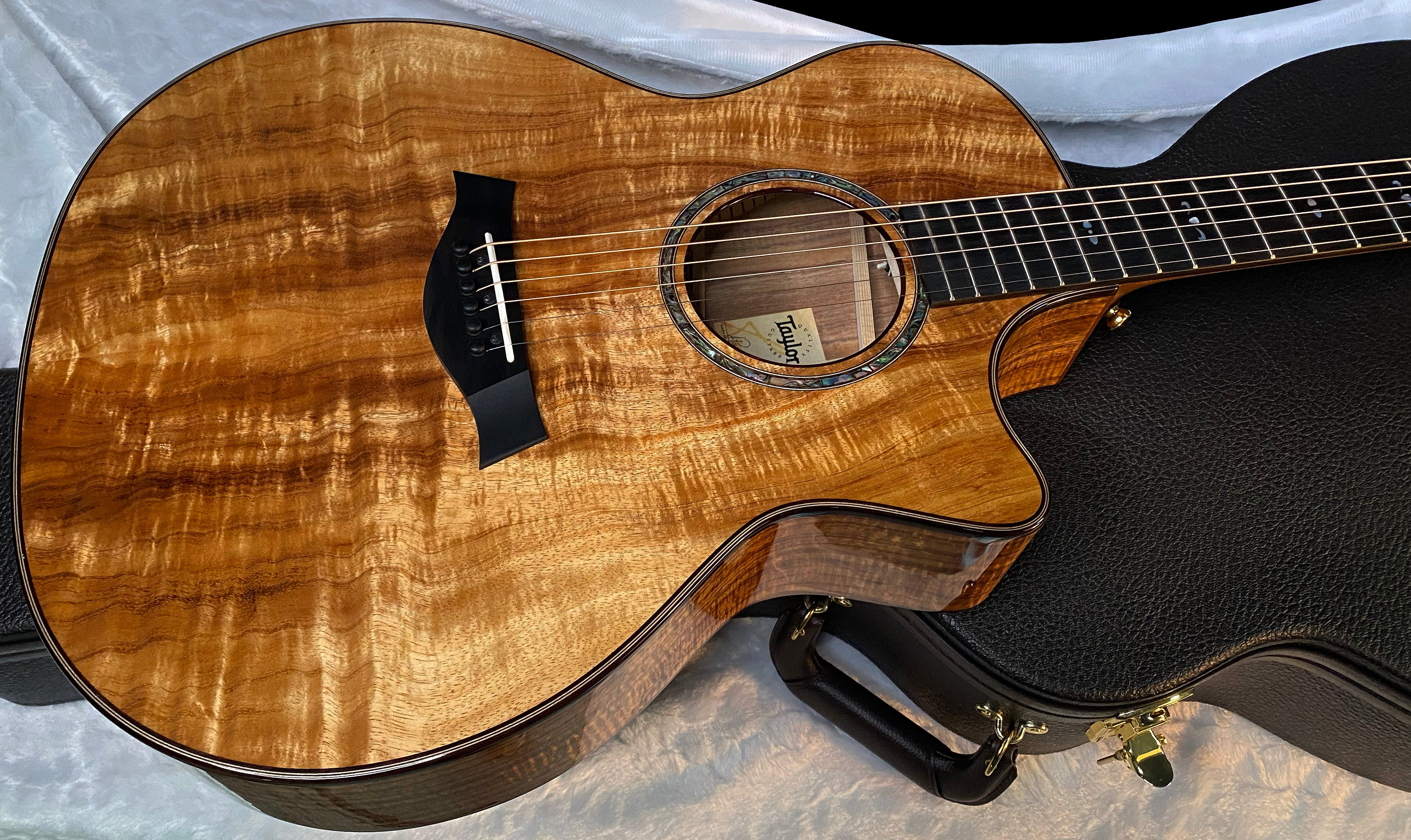NEW! Taylor Custom 724ce Acoustic-Electric Guitar - Natural Gloss - AAAAA Hand Picked Koa - WOW! Authorized Dealer - G05889