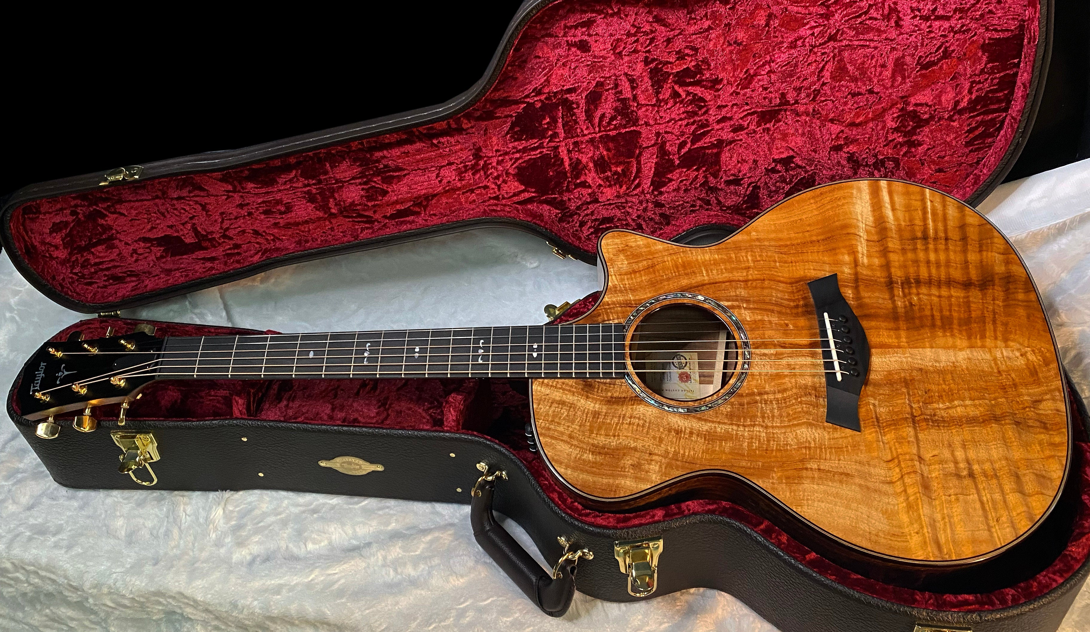 NEW! Taylor Custom 724ce Acoustic-Electric Guitar - Natural Gloss - AAAAA Hand Picked Koa - WOW! Authorized Dealer - G05889