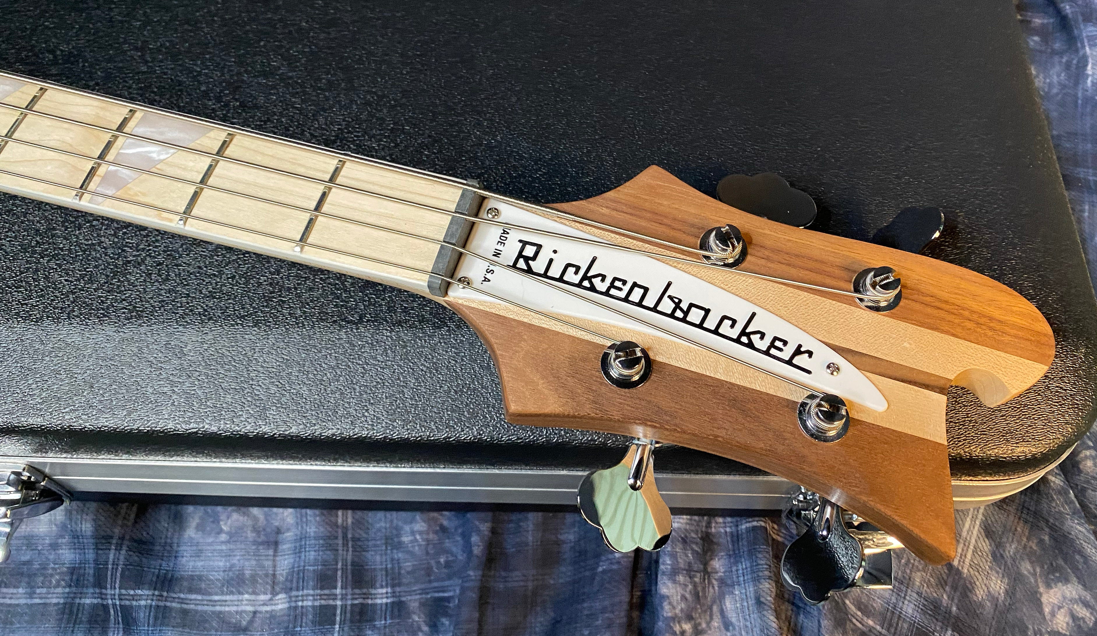 NEW! 2025 Rickenbacker 4003 W Stereo Walnut - Authorized Dealer - 8.6 lbs - G04459