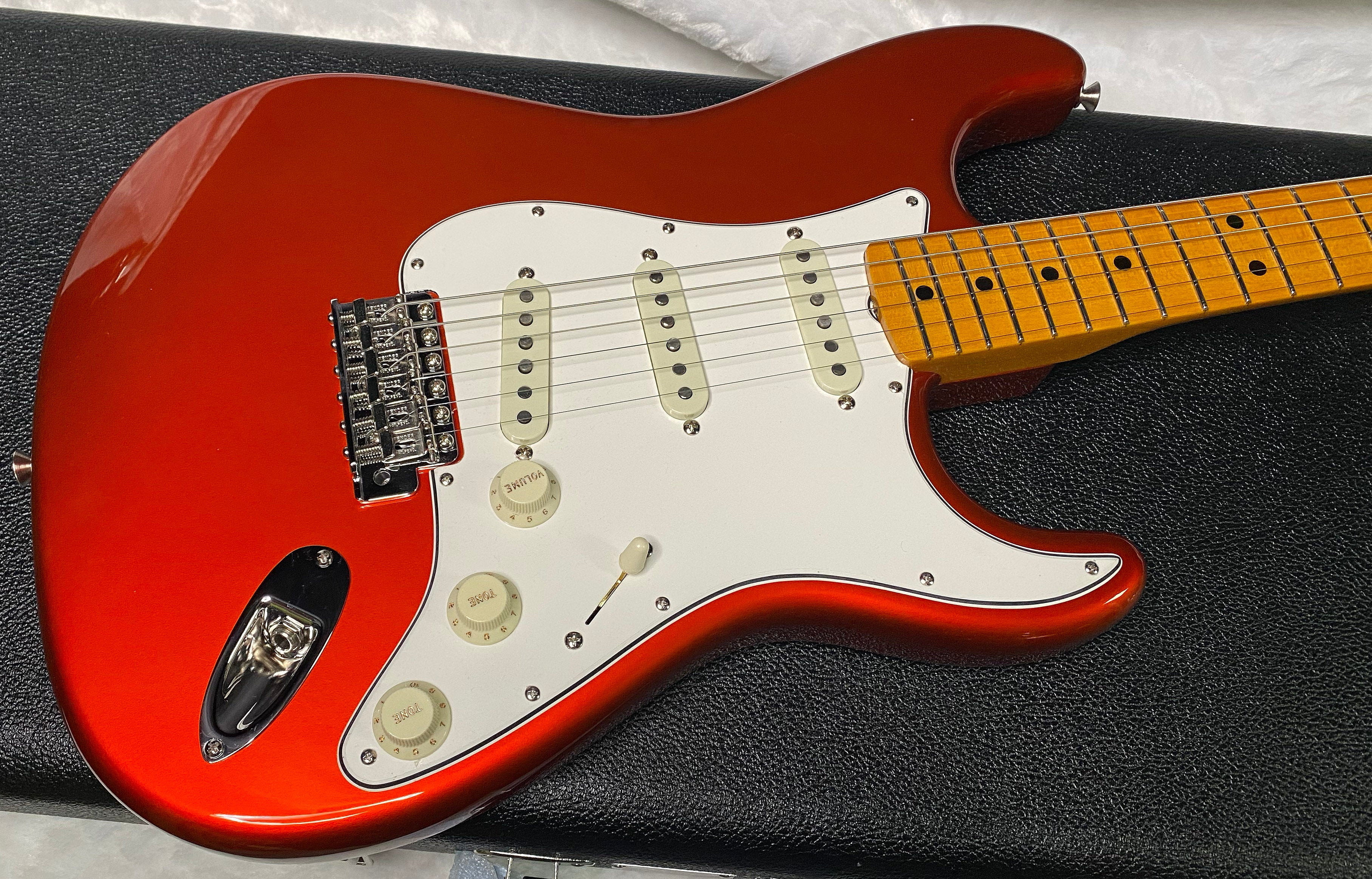 NEW! Fender Custom Shop Special Run '69 Stratocaster NOS Gloss Finish - Handwound P/U's - Candy Tangerine - Reverse Matching Headstock - 8 lbs - Authorized Dealer - One OFF! SUPRE RARE! G07375