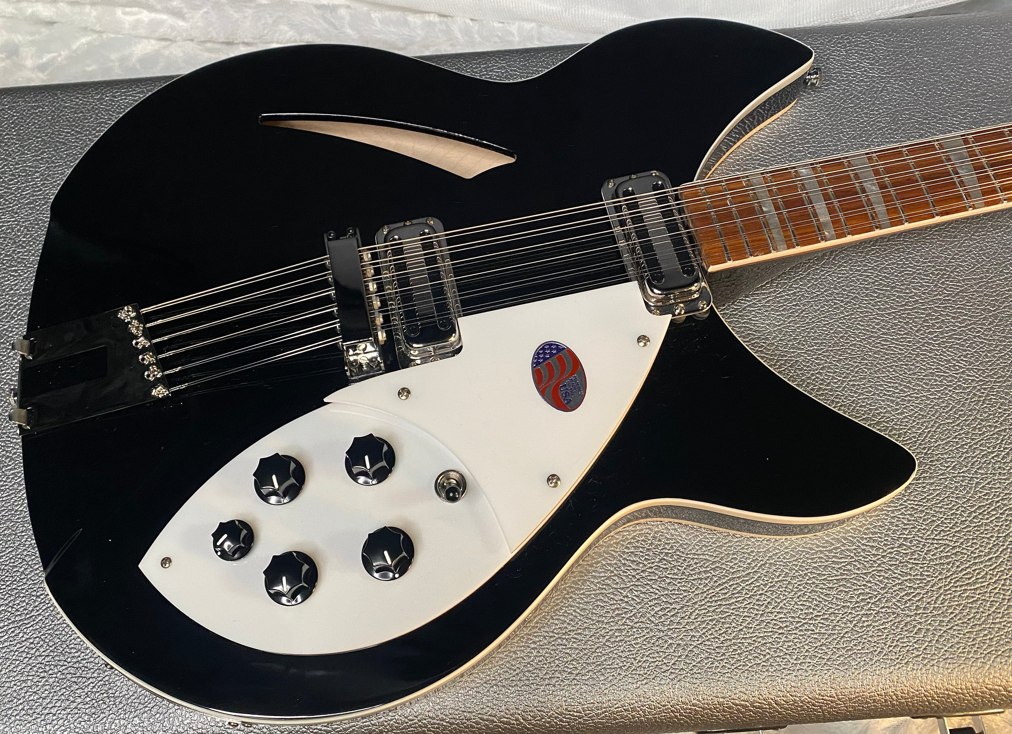 NEW! Rickenbacker 360/12C63 C Series 12-String Electric Guitar Jet Glo - Authorized Dealer - In-Stock! 7.75lbs - G05904