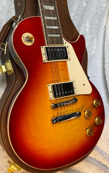 NEW ! Gibson Les Paul Standard '50s - Heritage Cherry Sunburst - 9.5 lbs - Authorized Dealer - G06726