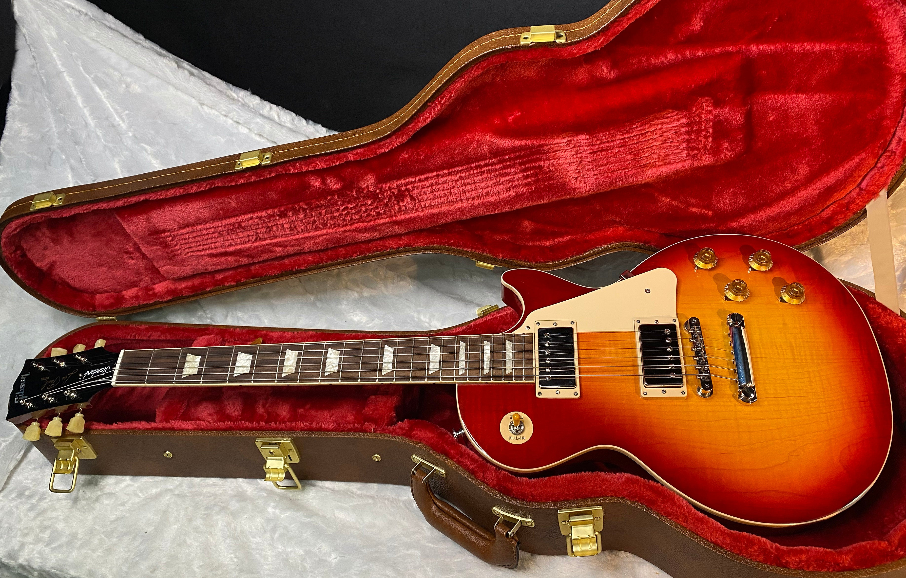 NEW ! Gibson Les Paul Standard '50s - Heritage Cherry Sunburst - 9.5 lbs - Authorized Dealer - G06726