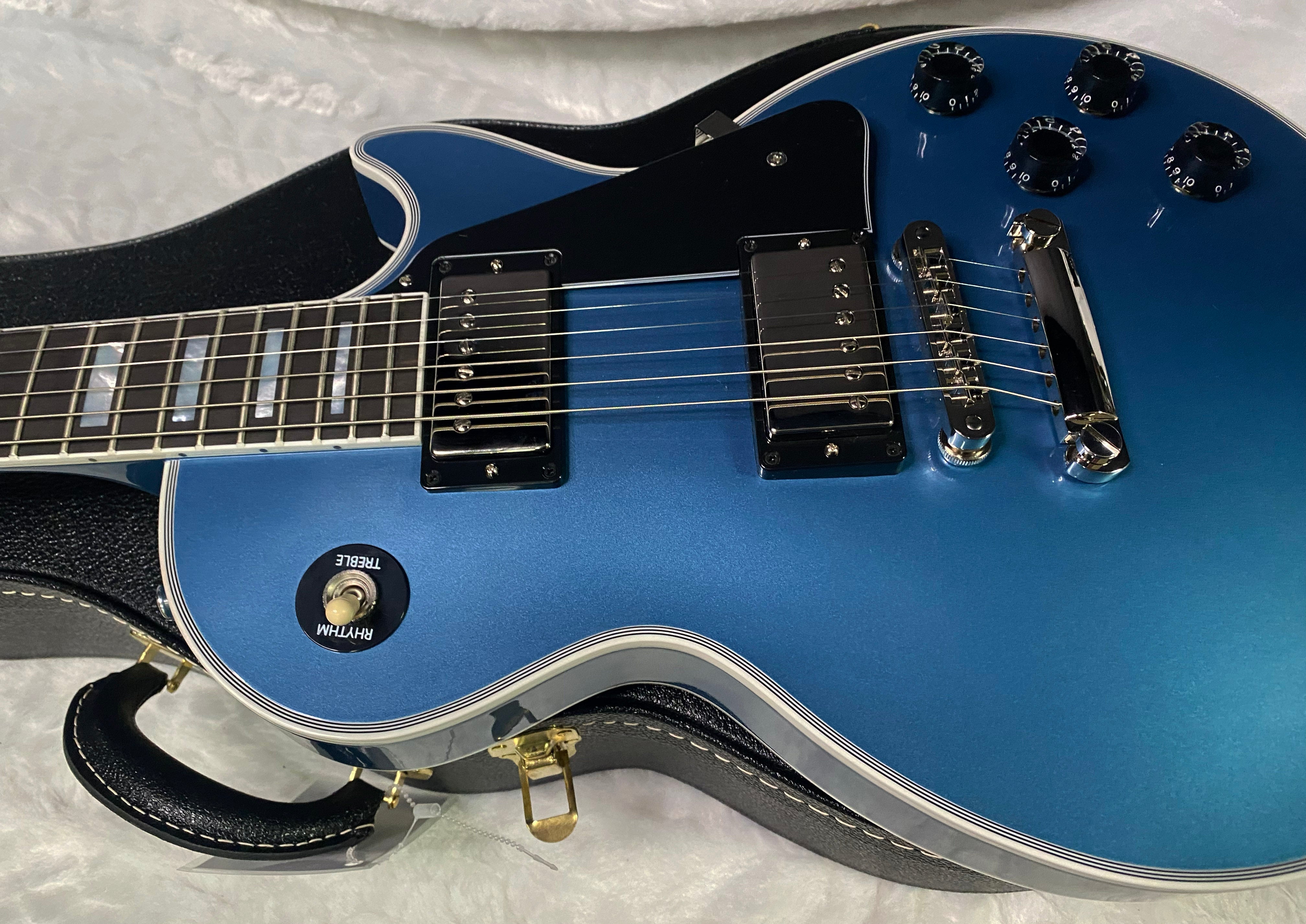 NEW! Gibson Les Paul Custom - Pelham Blue VOS - Dealer Select - Ebony Board - Authorized Dealer - Only 9.65 lbs - G07384