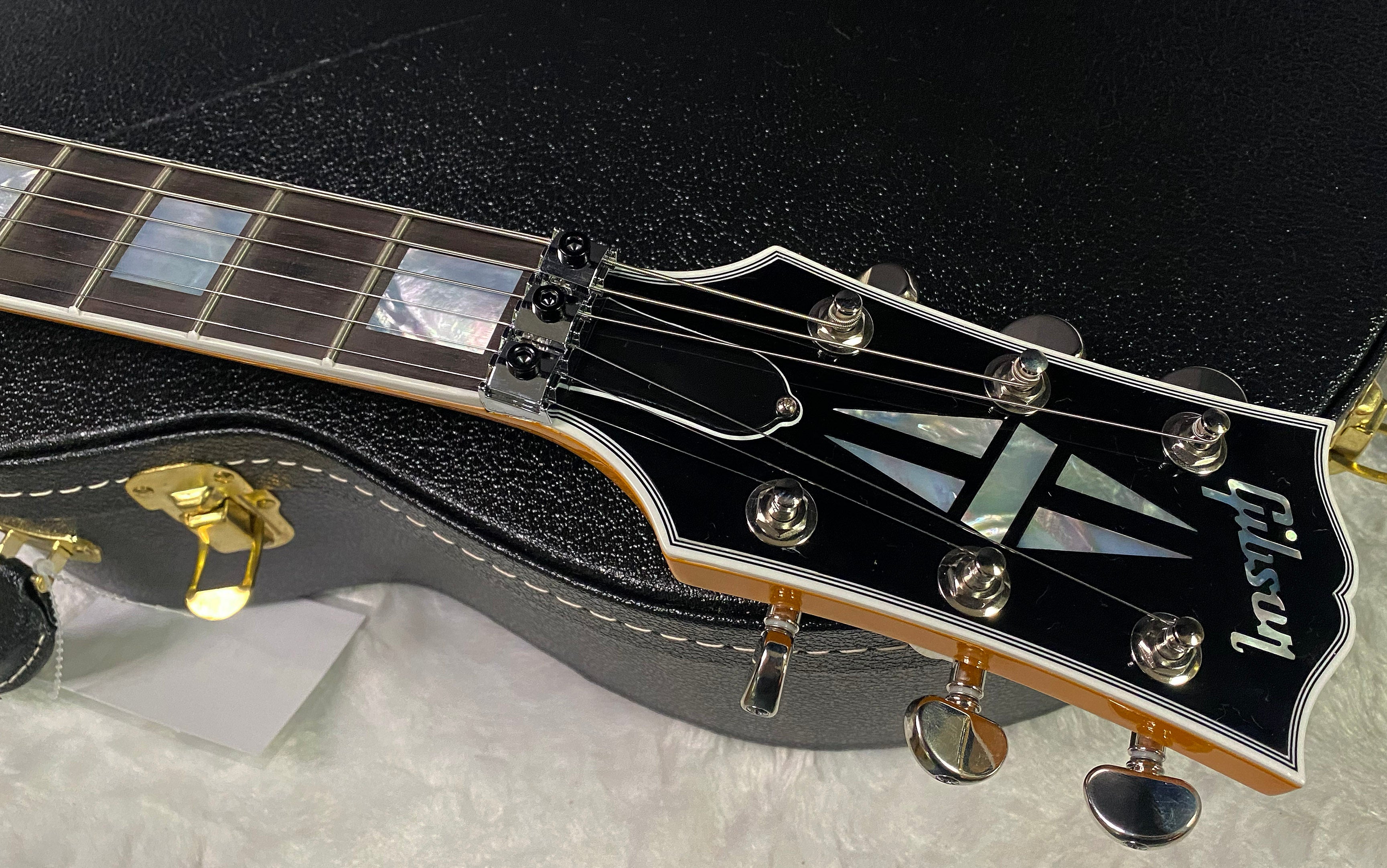 NEW! Gibson Custom Shop Les Paul Custom Axcess Made 2 Measure Grabber Orange - Only 7.5lbs - One Pick-Up - Authorized Dealer - G07390