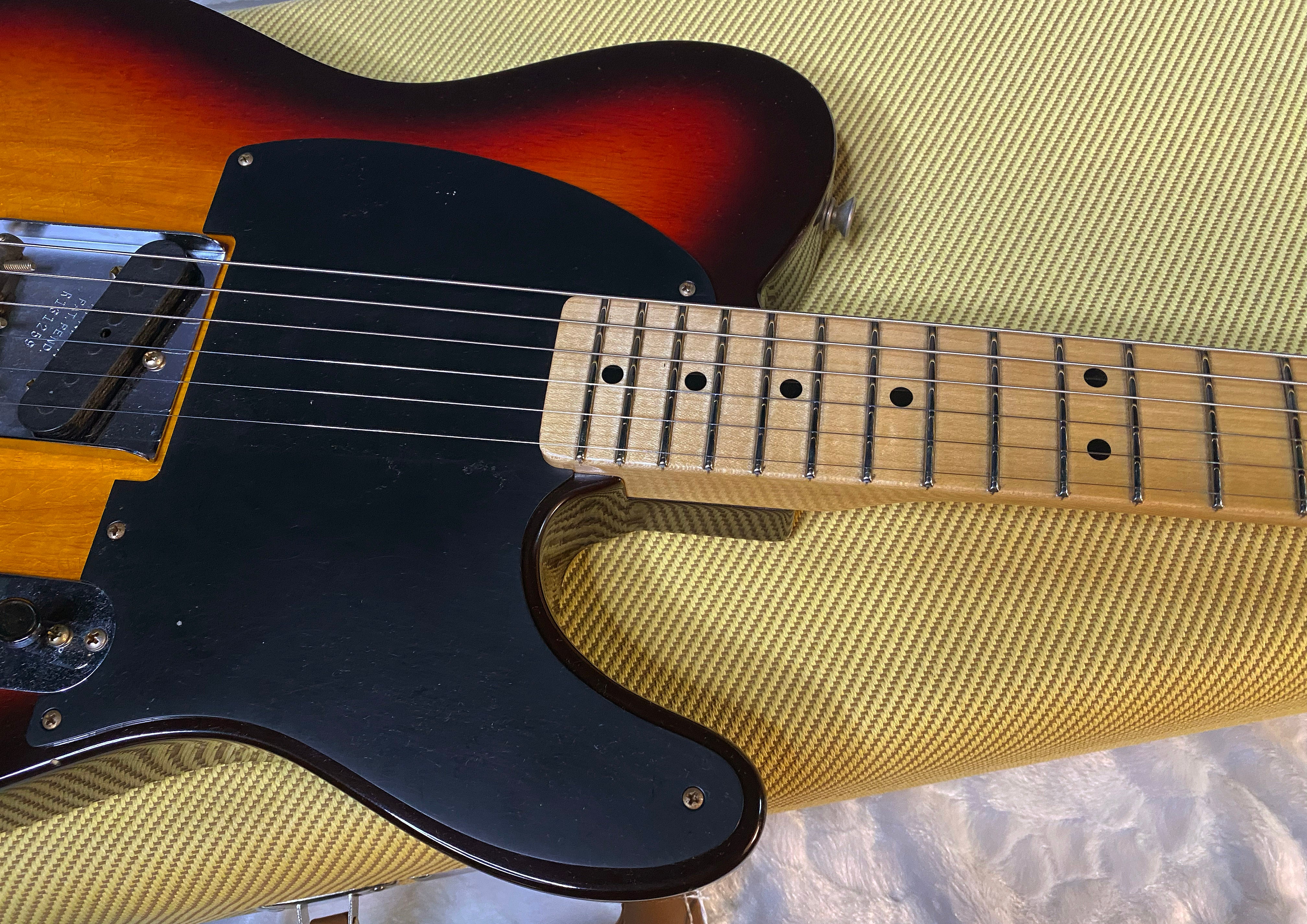 NEW! Fender '52 Journeyman Relic Limited Edition Esquire - Handwound PU's - Custom Shop - Authorized Dealer - Chocolate 3-Tone Sunburst - 7.8 lbs - G05906