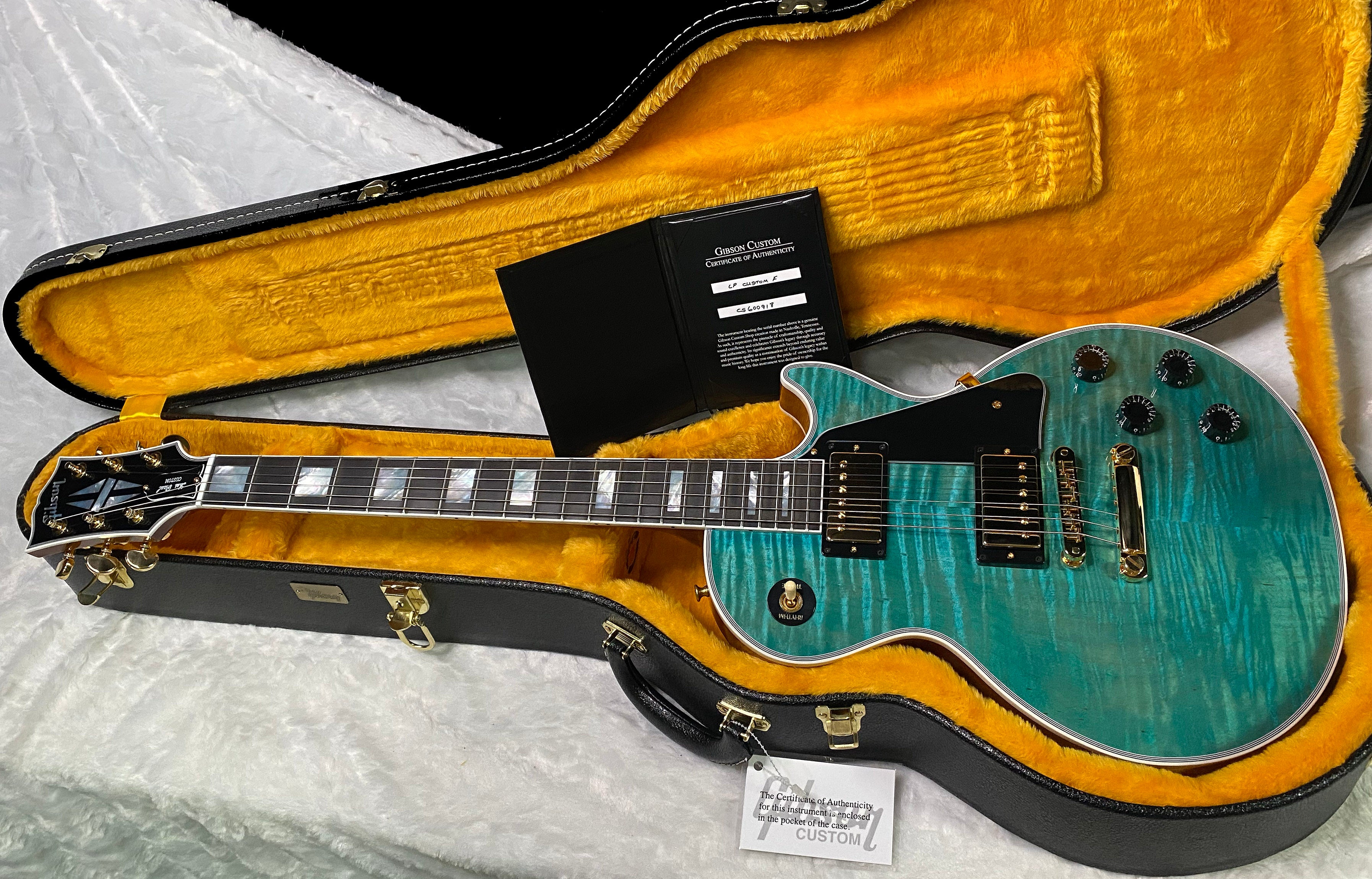 NEW! Gibson Dealer Select Custom Shop Les Paul Custom AAA Flame Top - Aqua Blue - Authorized Dealer - WOW! 8.2 lbs - G07380
