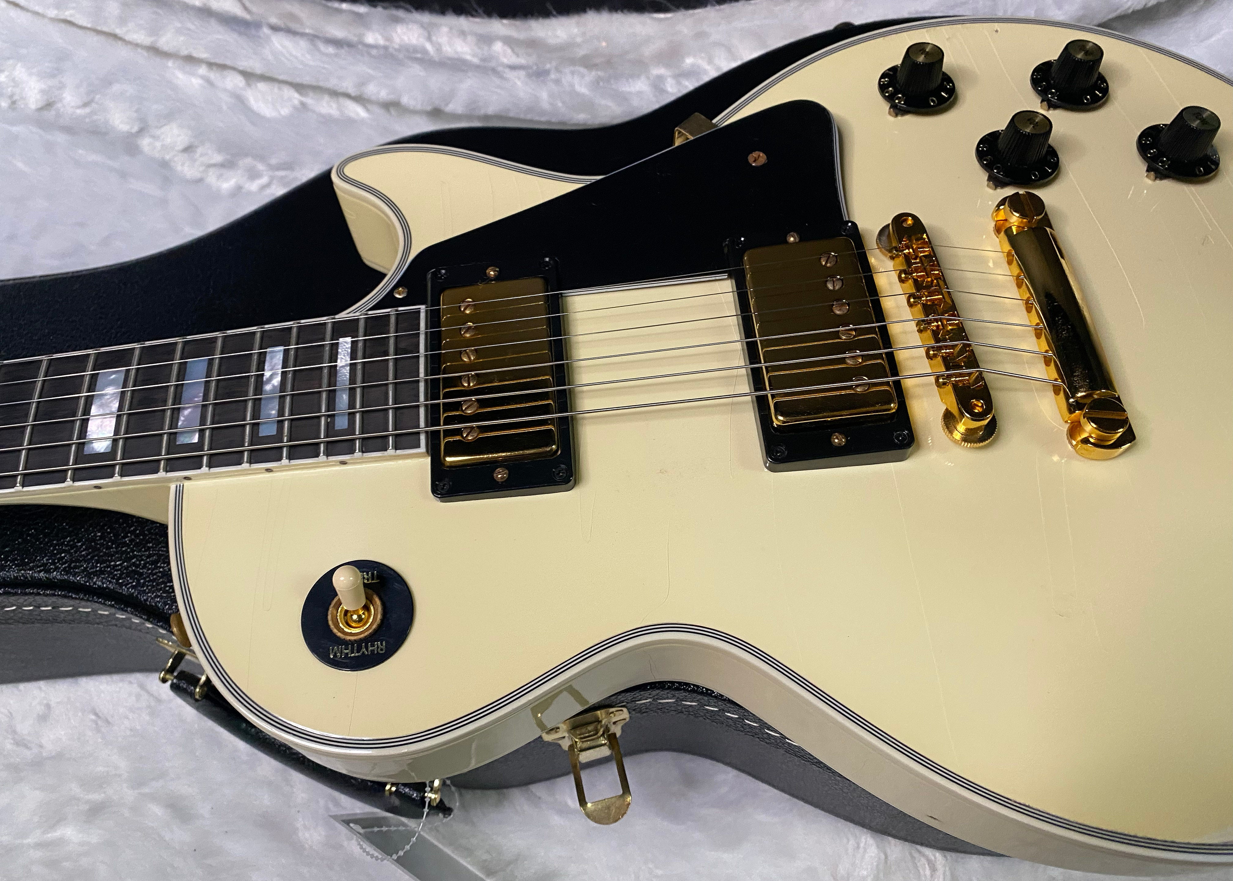 NEW! Gibson Custom Shop '68 Les Paul Custom Reissue Dealer Select One of a Kind - Murphy Lab Light Aged - Classic White Finish - Only 9.6lbs - Authorized Dealer - G07386