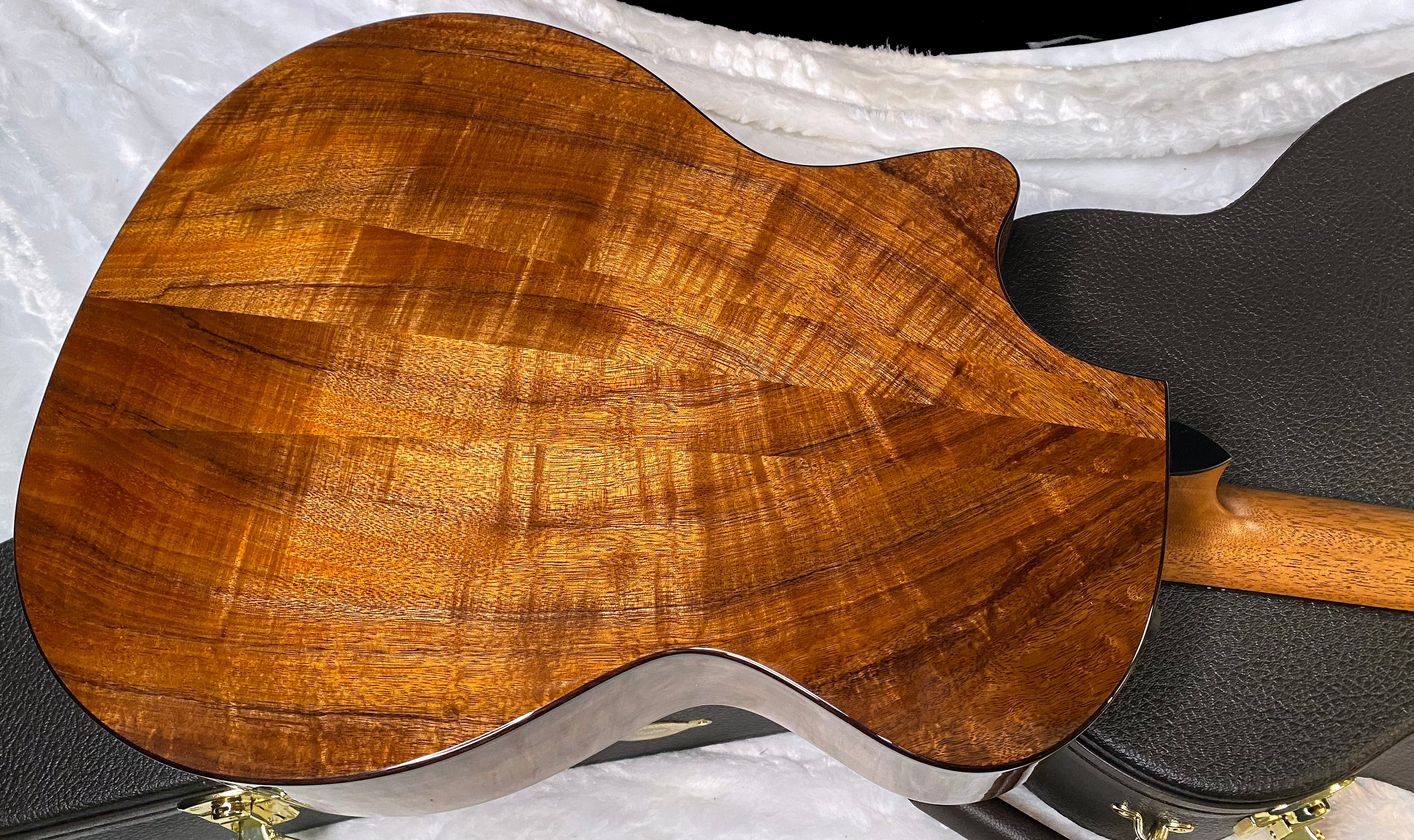 NEW! Taylor Custom 724ce Acoustic-Electric Guitar - Natural Gloss - AAAAA Hand Picked Koa - WOW! Authorized Dealer - G06770