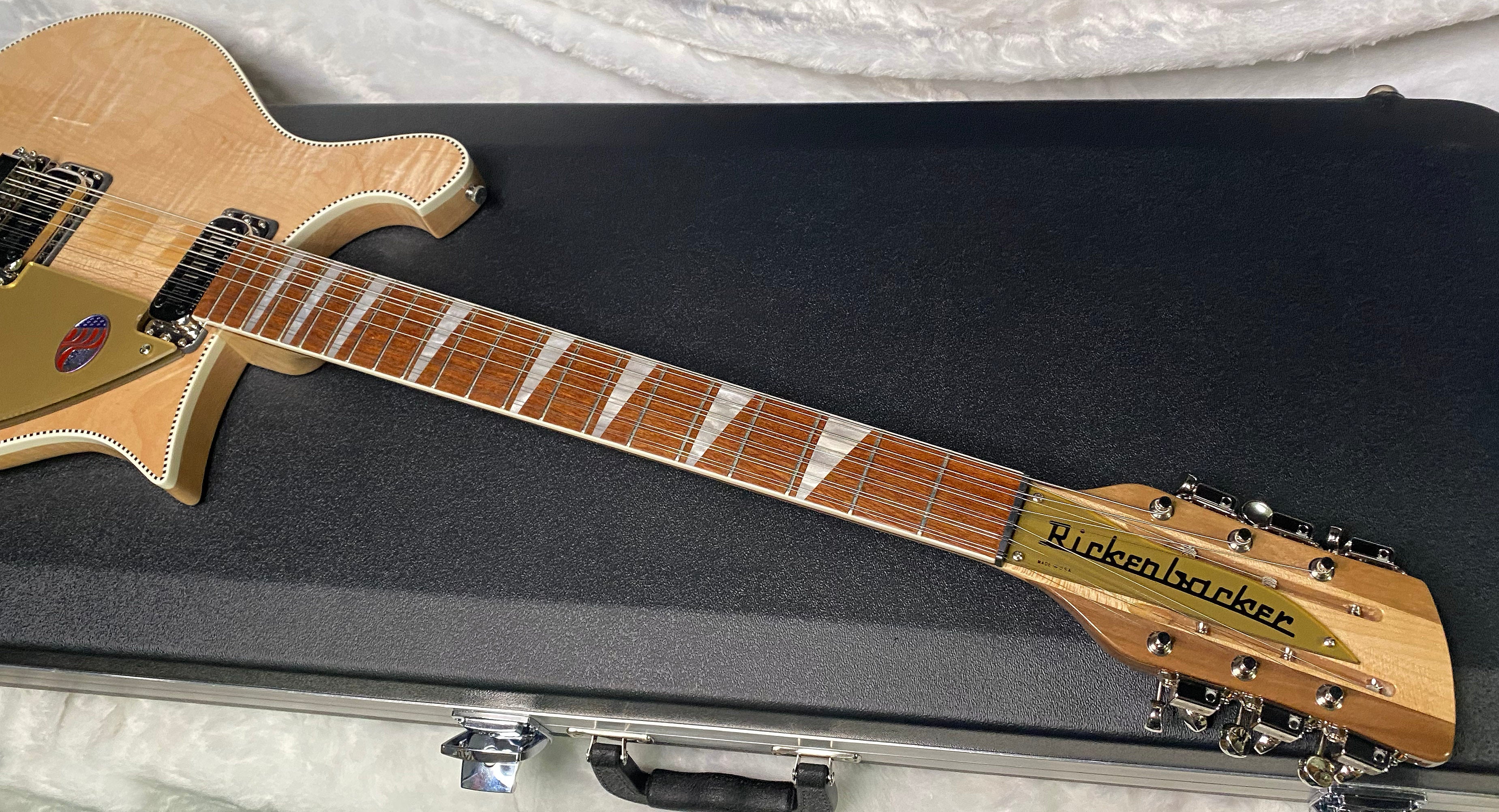 NEW! Rickenbacker 660/12 Maple Glo MG - Only 7.7 lbs - Authorized Dealer - G07398
