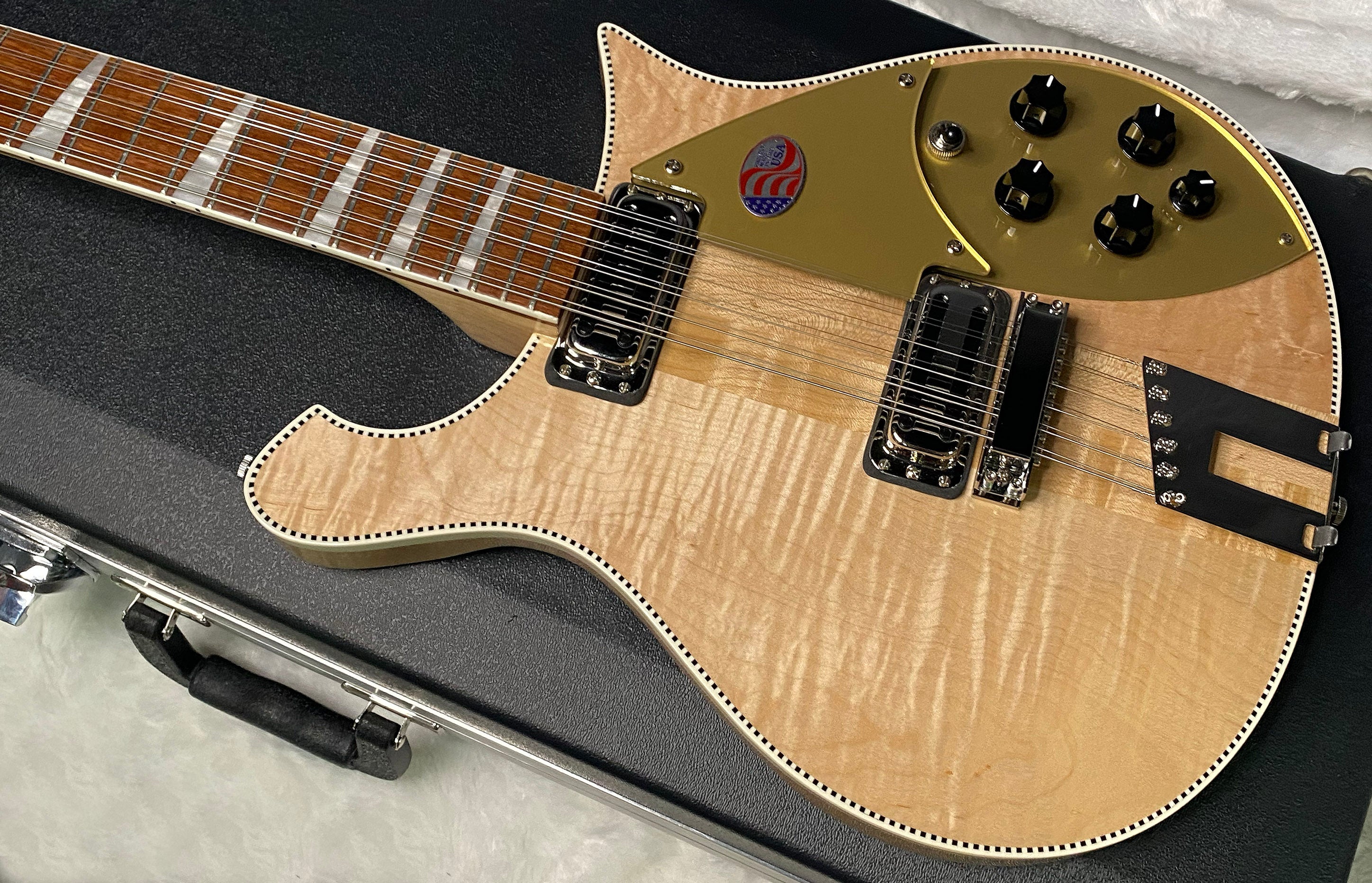 NEW! Rickenbacker 660/12 Maple Glo MG - Only 7.7 lbs - Authorized Dealer - G07398
