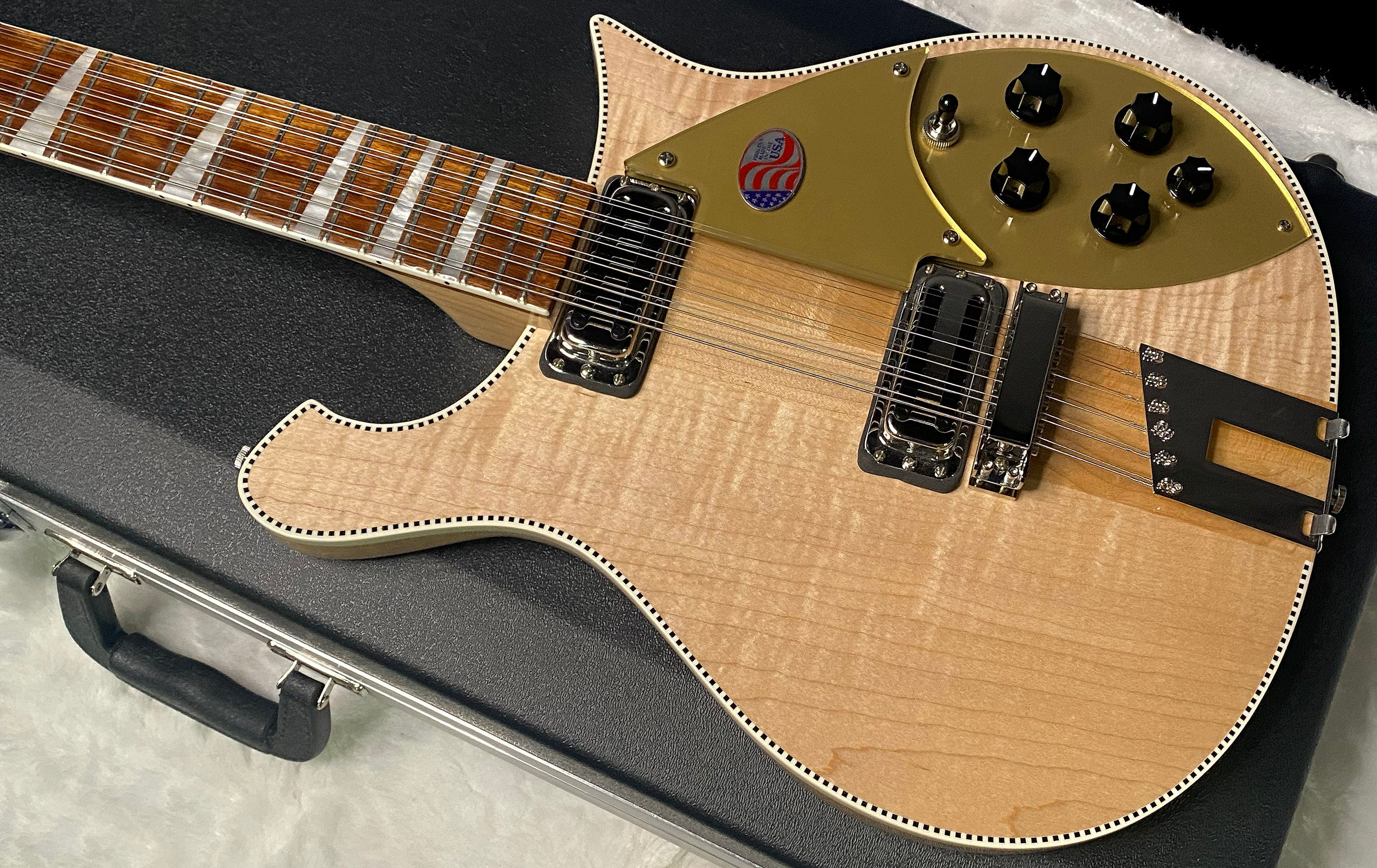 NEW! Rickenbacker 660/12 Maple Glo MG - Only 7.35 lbs - Authorized Dealer - G07401