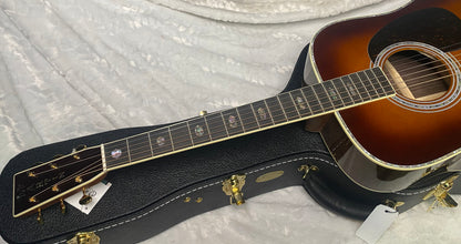 NEW ! Martin D-41 - 2025 Spec - 10Y25D41AMBERTONE - Authorized Dealer - Ambertone Finish - 4.4lbs - G06775