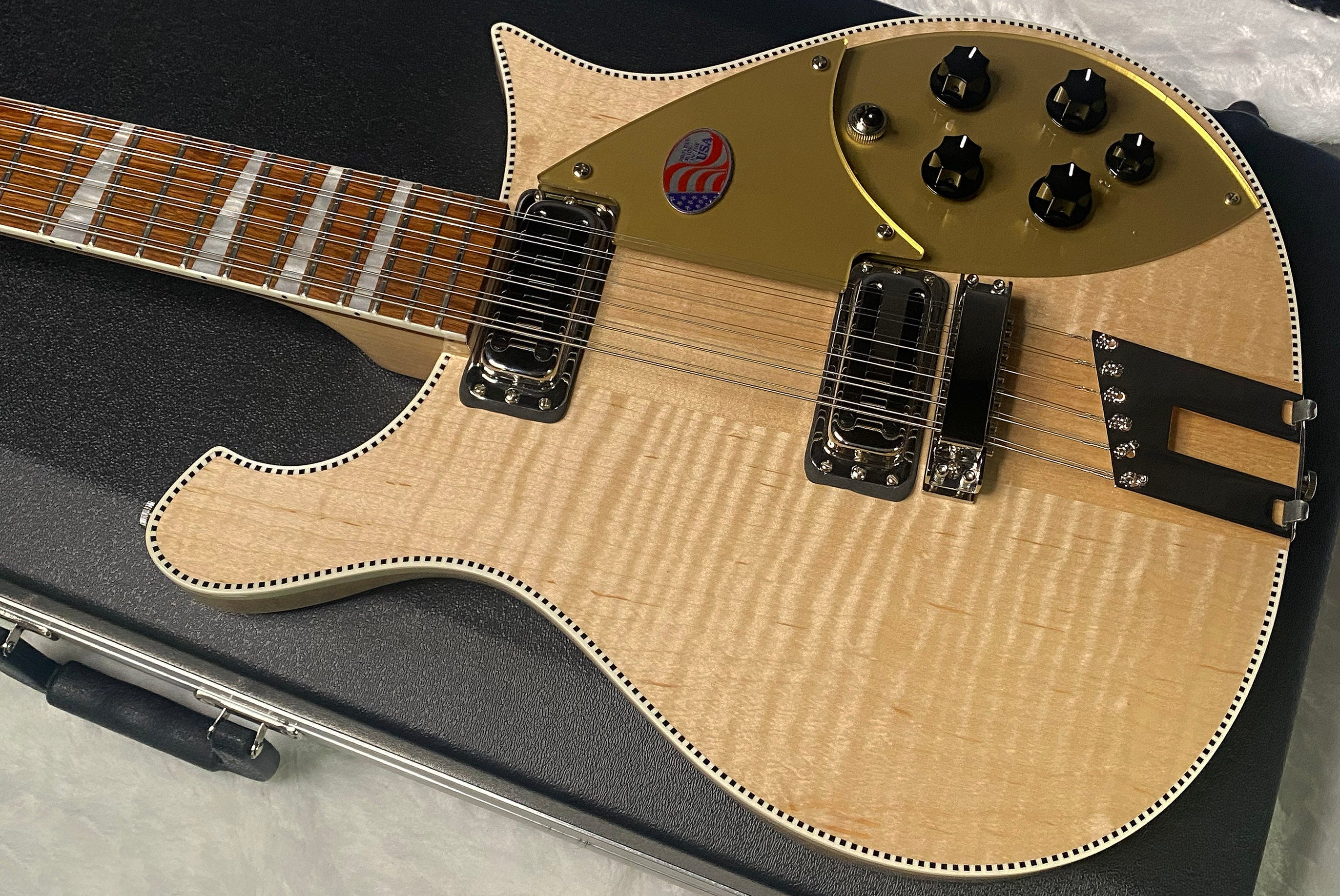 NEW! Rickenbacker 660/12 Maple Glo MG - Only 7.2 lbs - Authorized Dealer - G07400