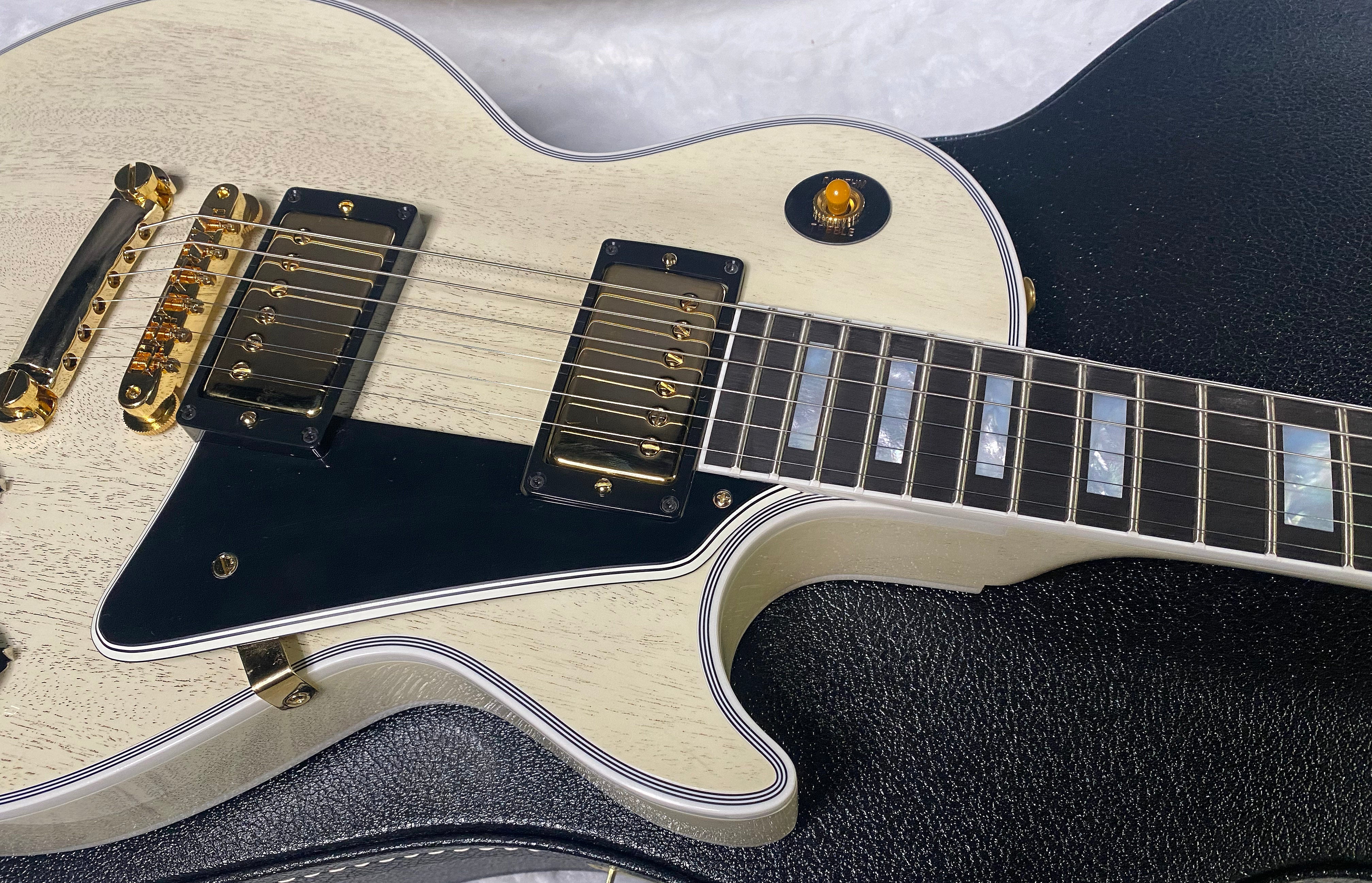 NEW! Gibson Les Paul Custom 1957 Reissue VOS - Custom Ordered in TV White - Custom Shop - ONLY 8.5 lbs - Authorized Dealer - G06741