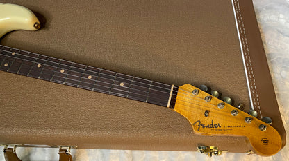 NEW! Fender Custom Shop 62 Heavy Relic Stratocaster - Vintage White - Authorized Dealer - Modern Spec - Handwound Pick Ups - 7.8 lbs - G05908