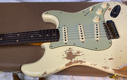 NEW! Fender Custom Shop 62 Heavy Relic Stratocaster - Vintage White - Authorized Dealer - Modern Spec - Handwound Pick Ups - 7.8 lbs - G05908