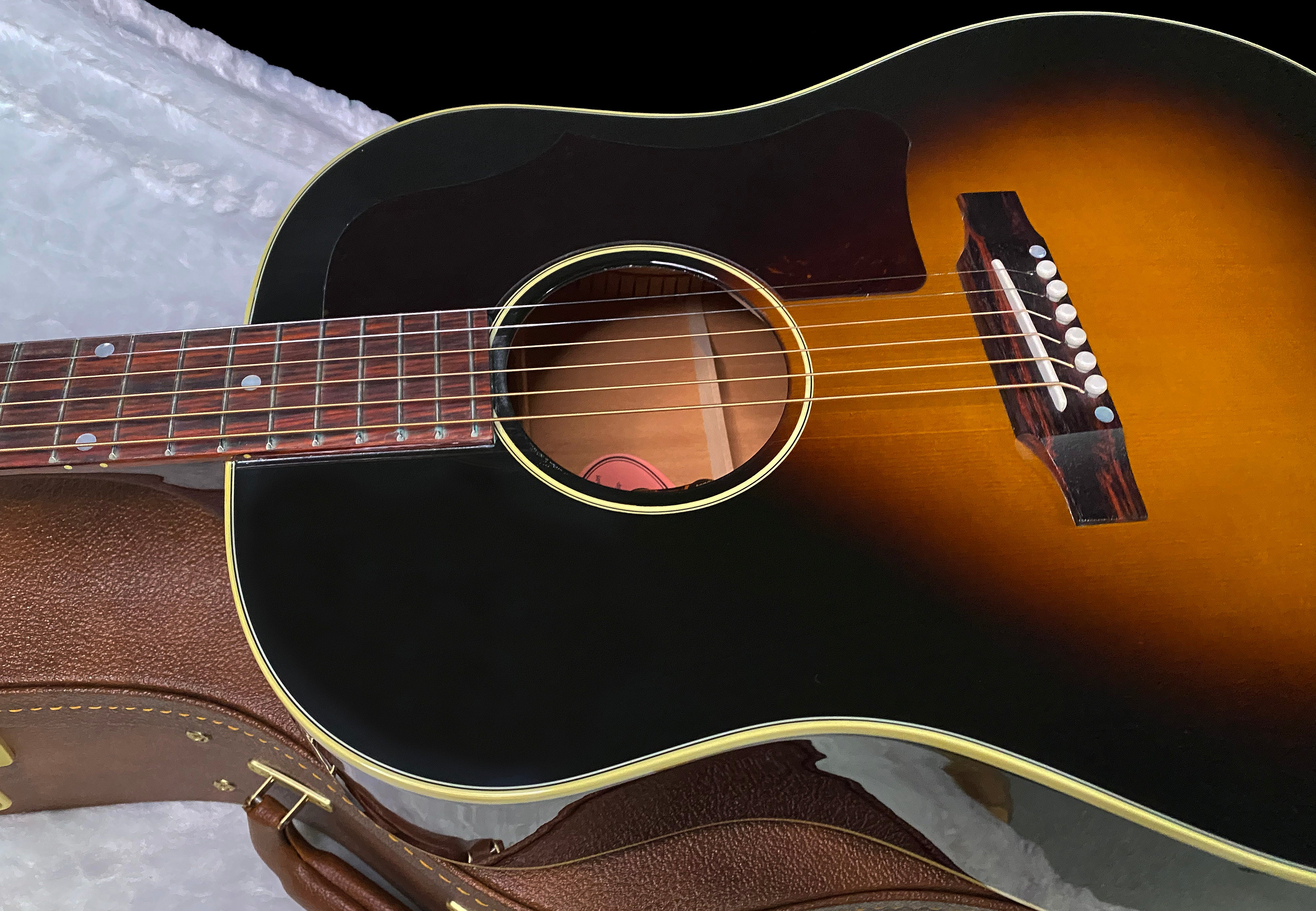 NEW ! Gibson '50s J-45 Original - Vintage Sunburst - 4.1 lbs - Authorized Dealer - G07358