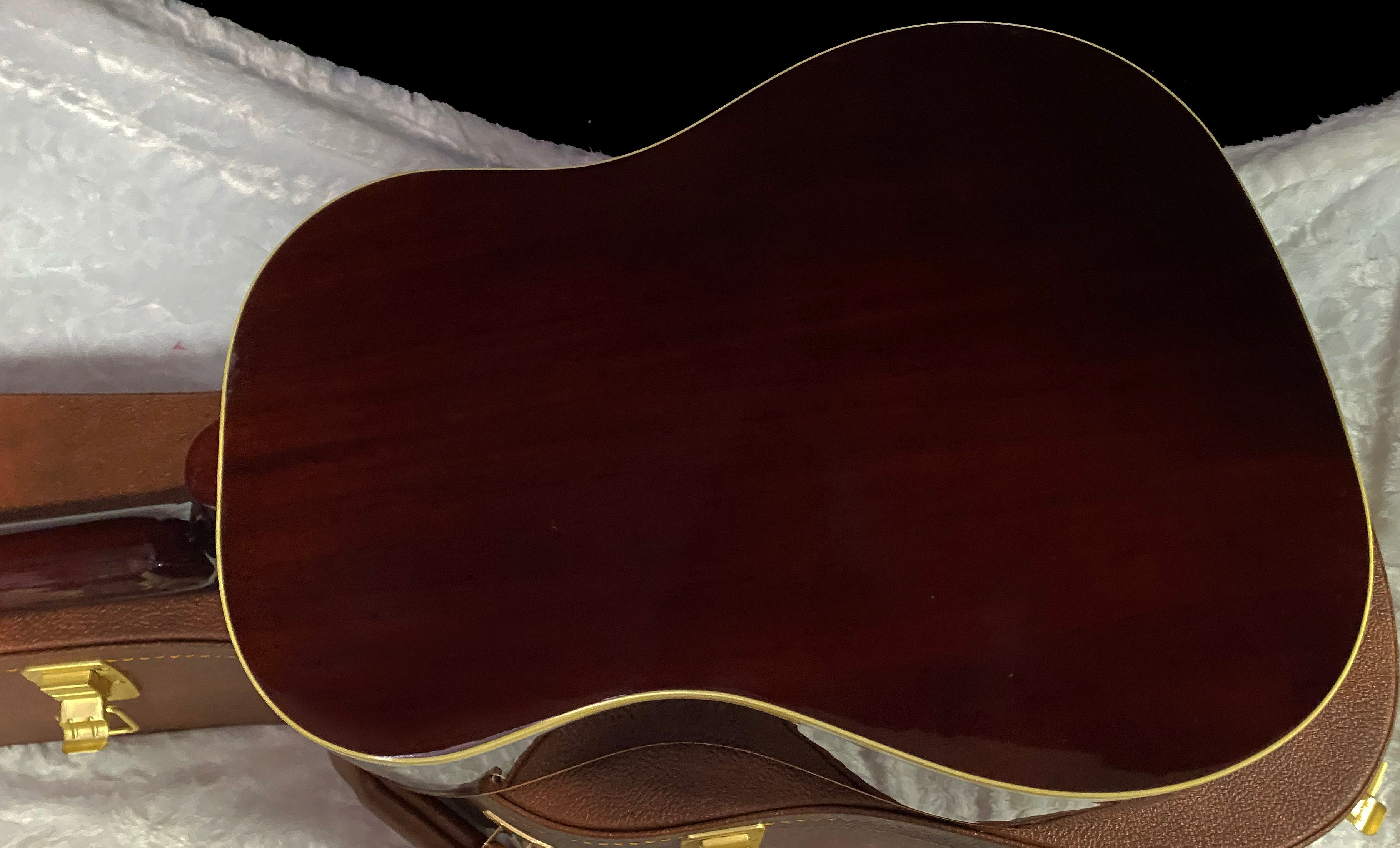 NEW ! Gibson '50s J-45 Original - Vintage Sunburst - 4.1 lbs - Authorized Dealer - G07358