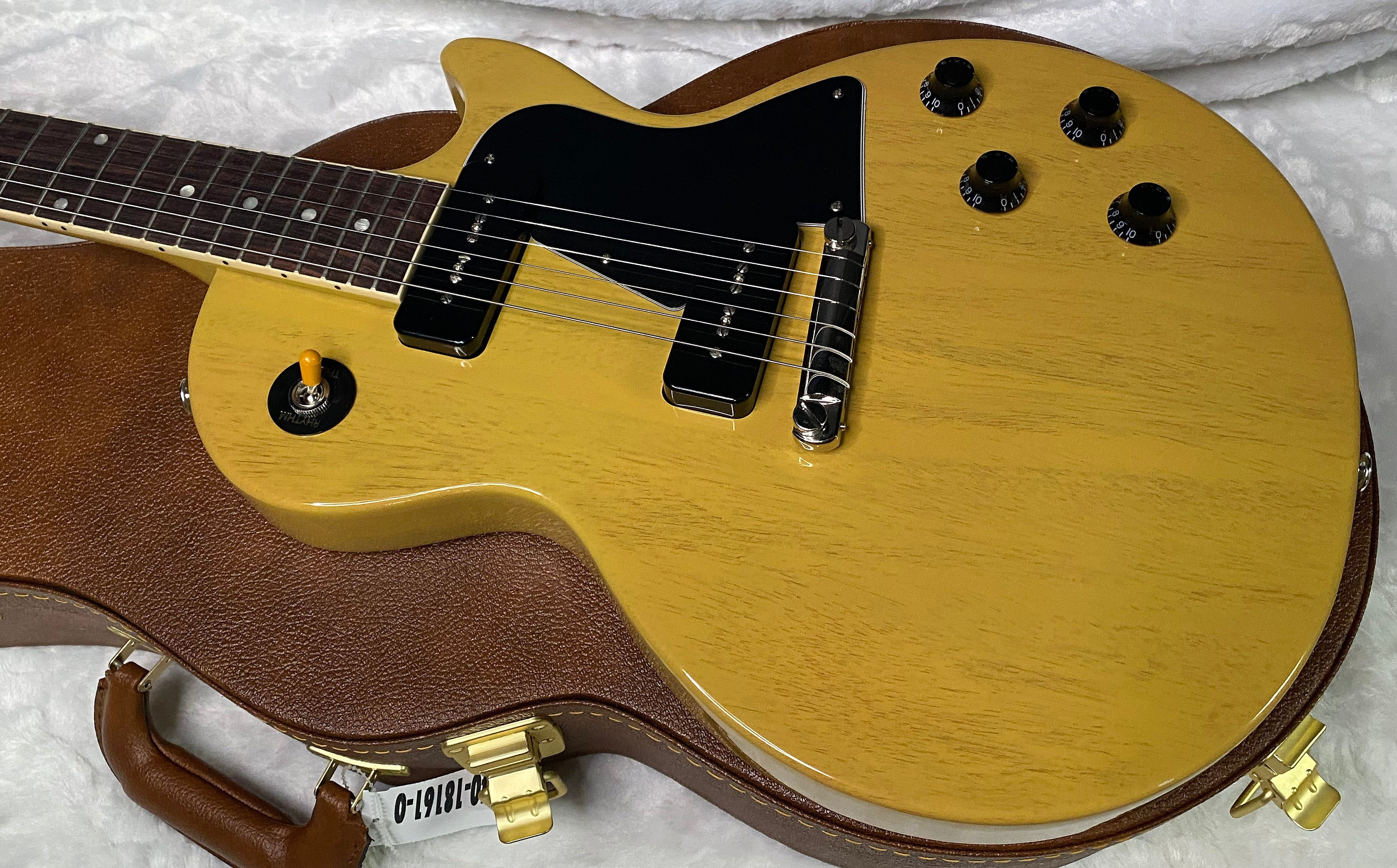 NEW ! Gibson Les Paul Special TV Yellow - 7.2 lbs - Authorized Dealer - G07349