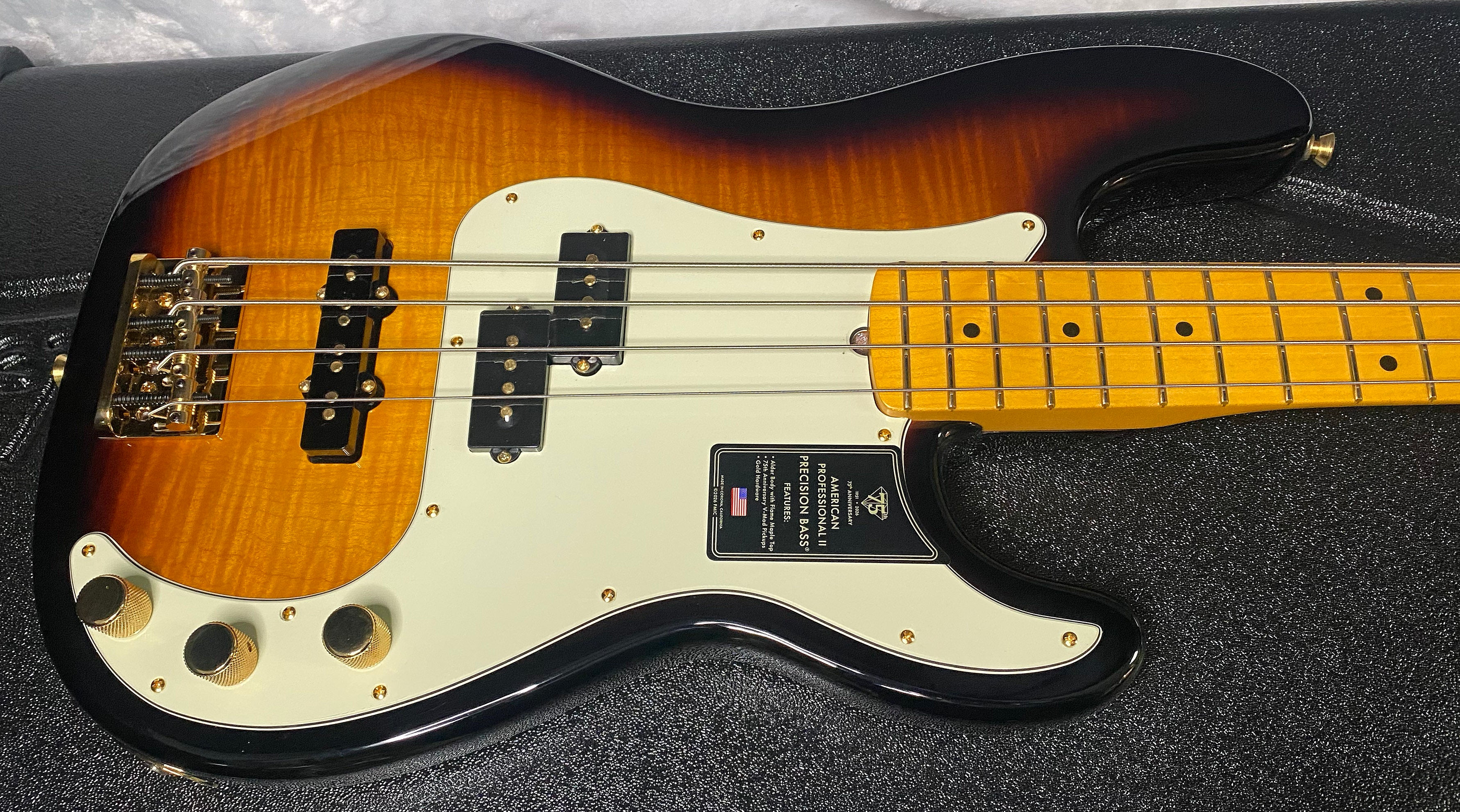 NEW! Fender 75th Anniversary American Professional PJ Bass - 2-Color Sunburst - Flame Top - 9.1 lbs - Authorized Dealer - G06681