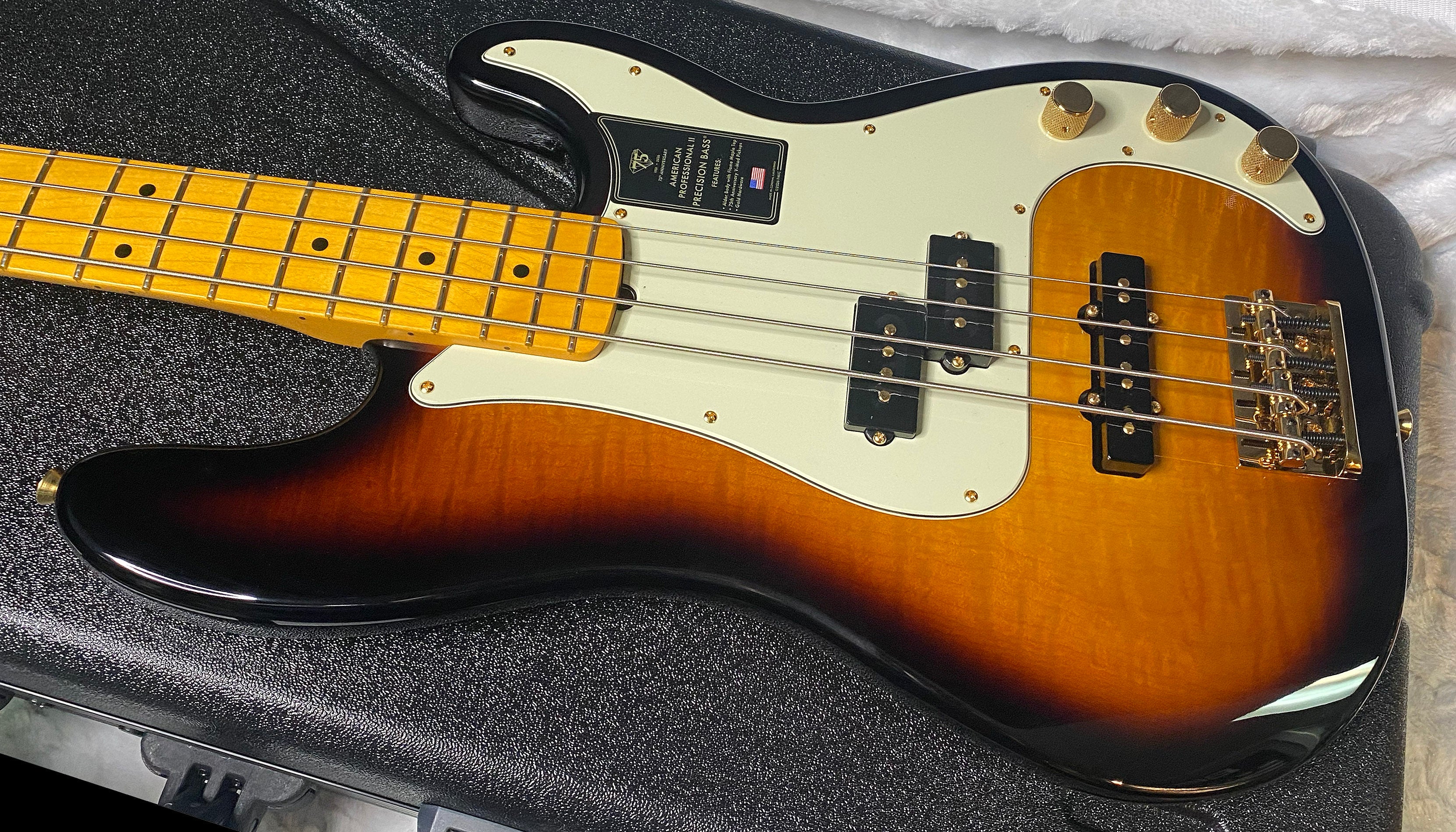 NEW! Fender 75th Anniversary American Professional PJ Bass - 2-Color Sunburst - Flame Top - 9.1 lbs - Authorized Dealer - G06681