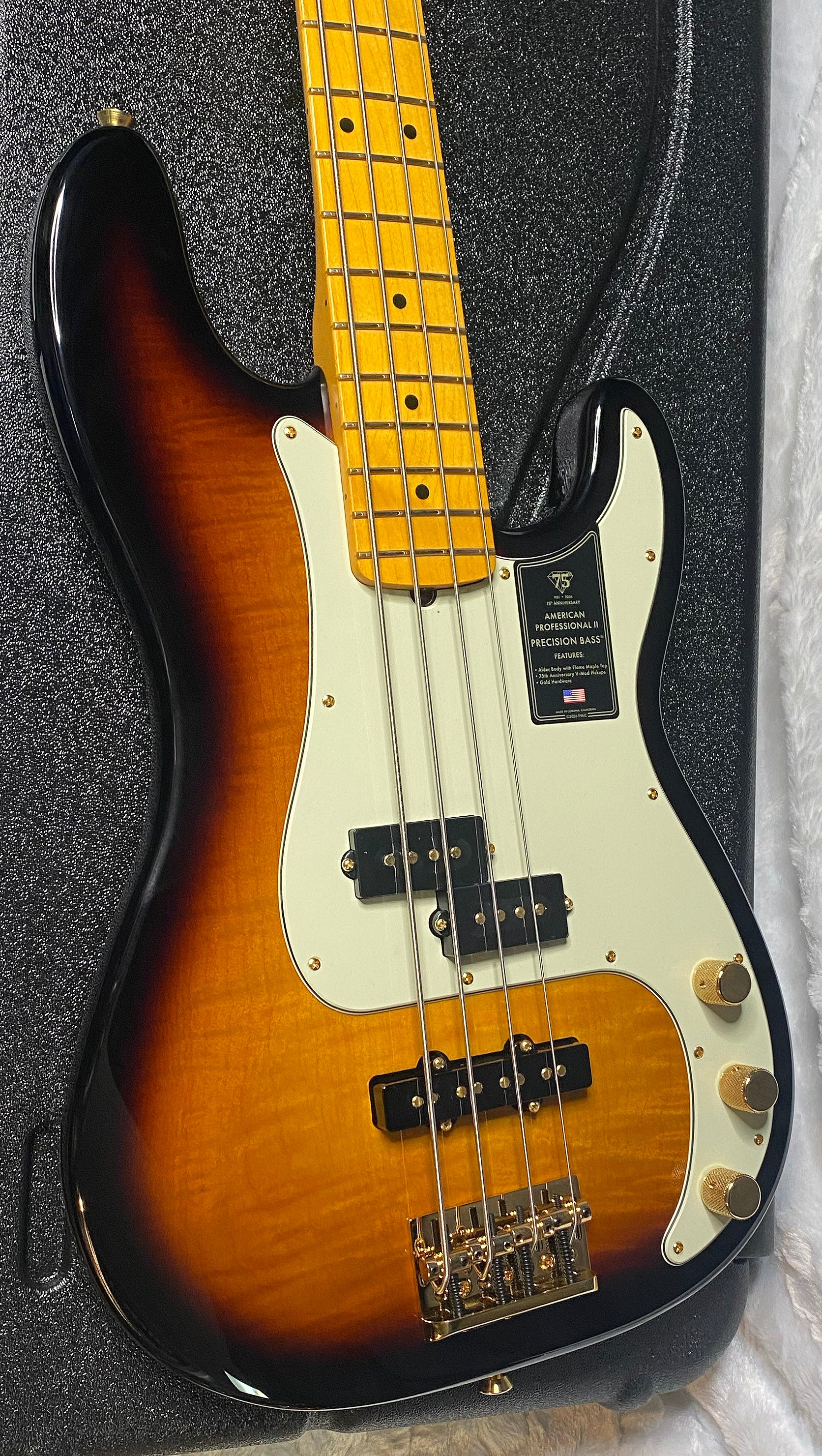 NEW! Fender 75th Anniversary American Professional PJ Bass - 2-Color Sunburst - Flame Top - 9.1 lbs - Authorized Dealer - G06681