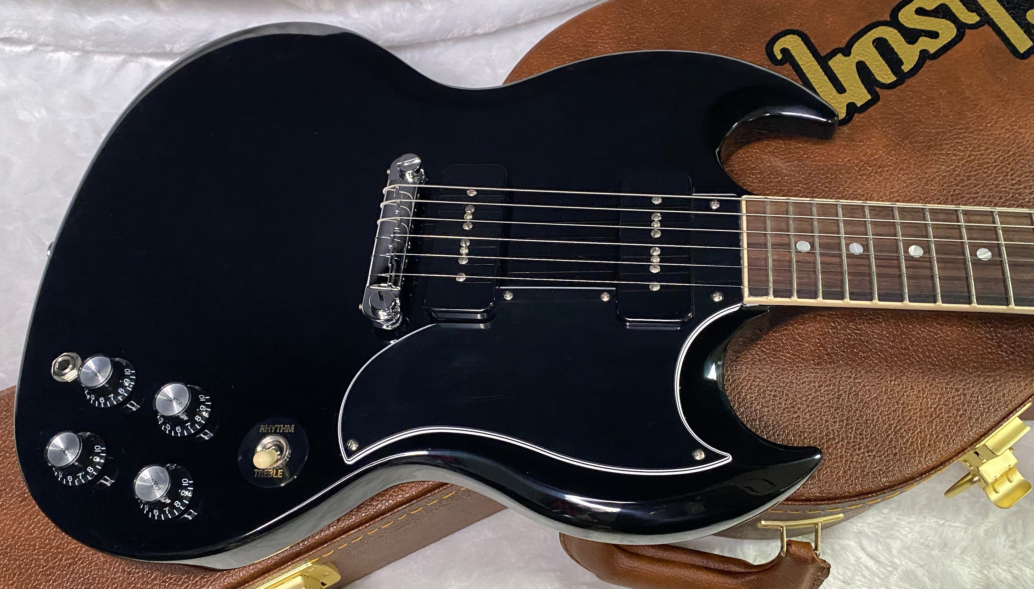 NEW! Gibson SG Special - Ebony Finish - Only 5.9 lbs - Authorized Dealer - P-90's - G07280