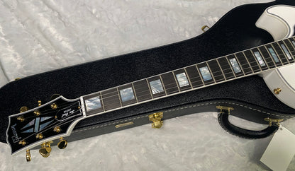 NEW! Gibson Les Paul Custom - Alpine White - Ebony Board - Authorized Dealer - Only 9.9lbs - G06454