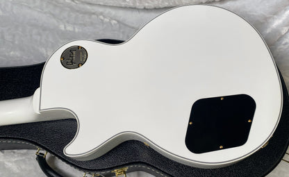 NEW! Gibson Les Paul Custom - Alpine White - Ebony Board - Authorized Dealer - Only 9.9lbs - G06454