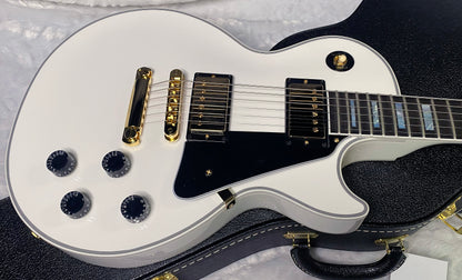 NEW! Gibson Les Paul Custom - Alpine White - Ebony Board - Authorized Dealer - 10lbs - G06473
