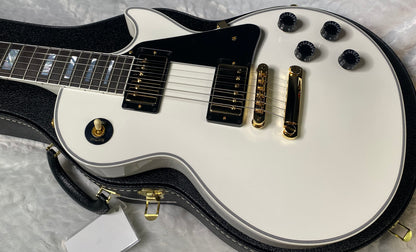 NEW! Gibson Les Paul Custom - Alpine White - Ebony Board - Authorized Dealer - 10lbs - G06473