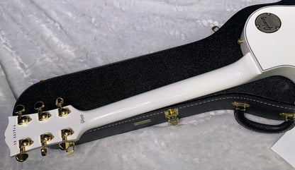 NEW! Gibson Les Paul Custom - Alpine White - Ebony Board - Authorized Dealer - 10lbs - G06473