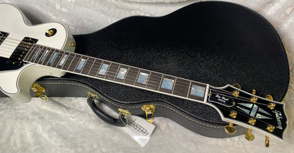 NEW! Gibson Les Paul Custom - Alpine White - Ebony Board - Authorized Dealer - Only 9.5lbs - G06446