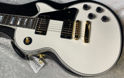 NEW! Gibson Les Paul Custom - Alpine White - Ebony Board - Authorized Dealer - Only 9.5lbs - G06446