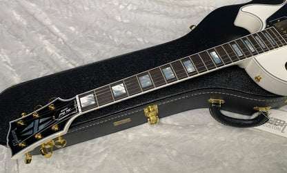 NEW! Gibson Les Paul Custom - Alpine White - Ebony Board - Authorized Dealer - Only 9.5lbs - G06446