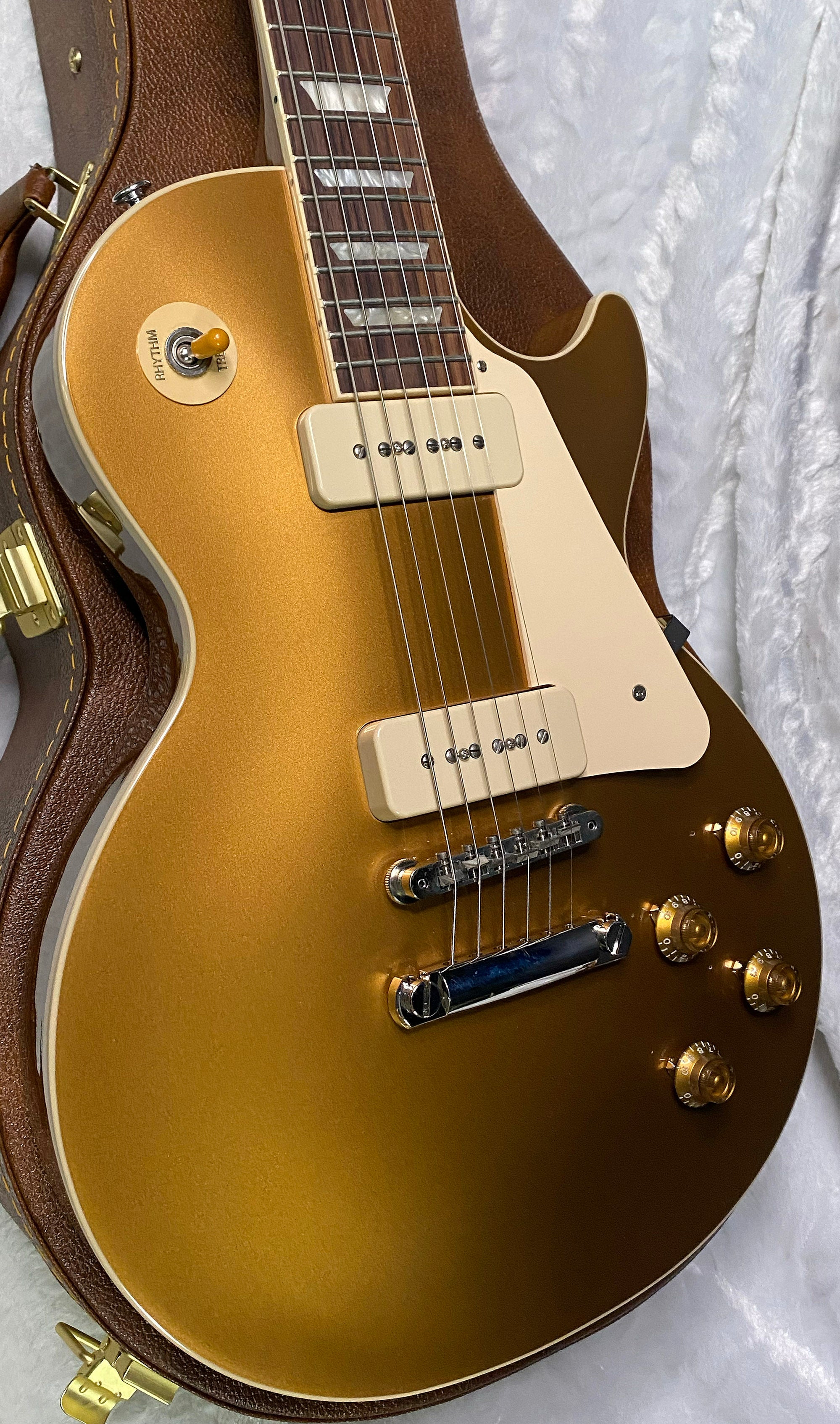 NEW! Gibson Les Paul Standard '50s P-90 - Gold Top - Authorized Dealer - 9.45 lbs - G07315