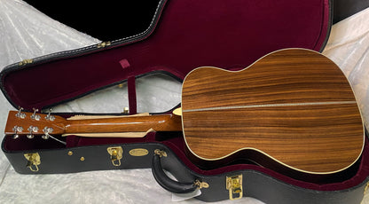 NEW! Martin 00028EC Eric Clapton Signature - Sunburst Finish - Authorized Dealer - 4.1lbs - G06780