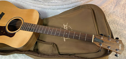 NEW! Taylor Big Baby Taylor BBTe Acoustic-electric Guitar - Natural Sitka Spruce - 4lbs - Authorized Dealer - G06258