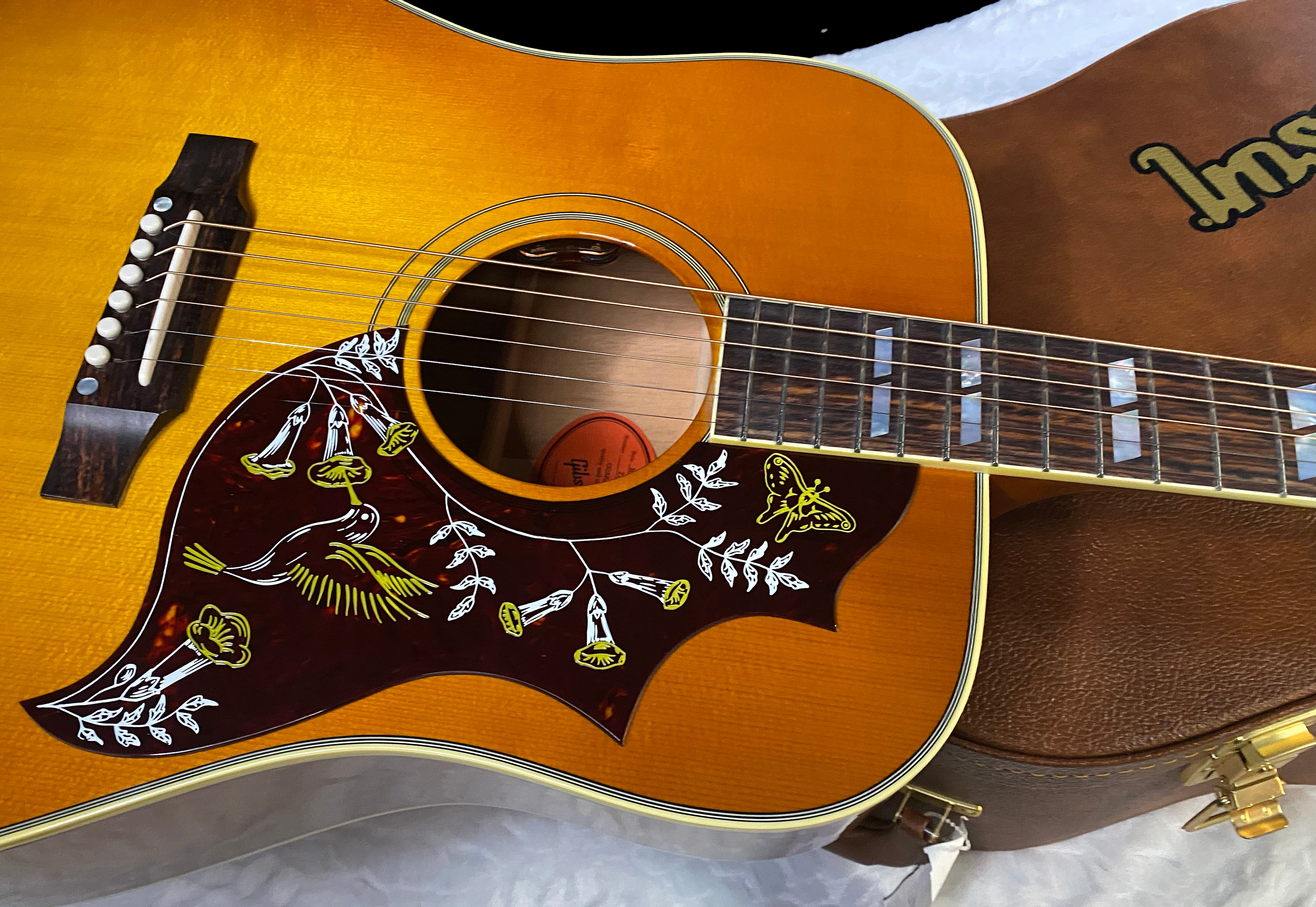 NEW! Gibson Hummingbird Original Heritage Cherry Sunburst 4.4 lbs - Authorized Dealer! G05942