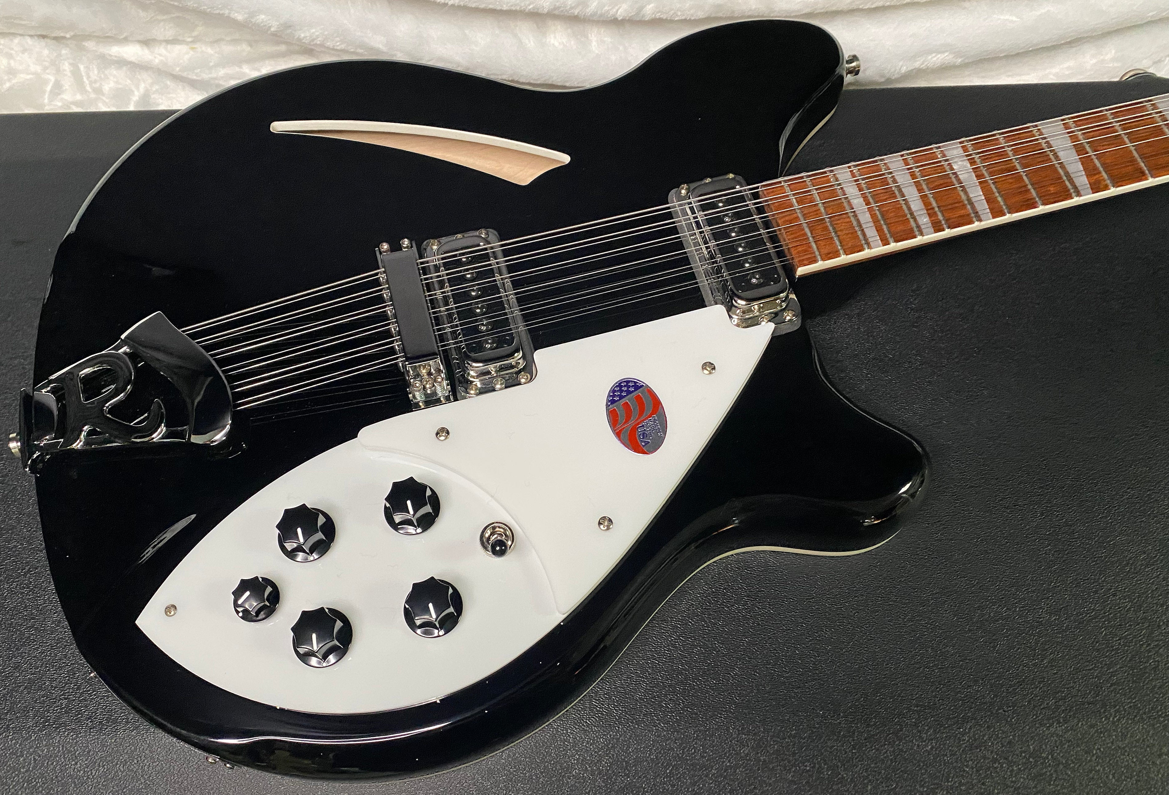 NEW! Rickenbacker 360/12 JG Jet Glo Jetglo 12-String - Authorized Dealer - 8 lbs - G07365