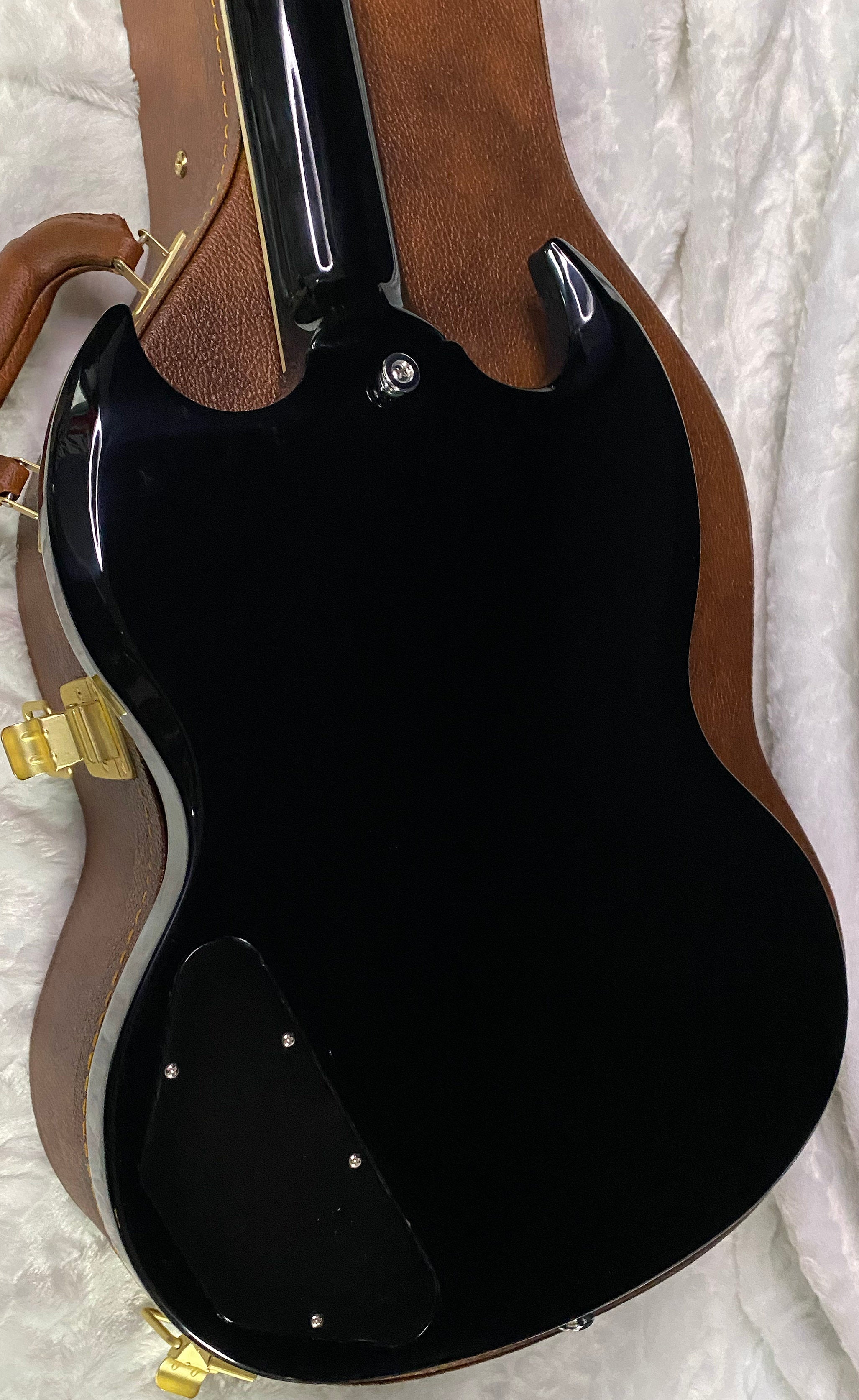 NEW! Gibson SG Special - Ebony Finish - Only 6 lbs - Authorized Dealer - P-90's - G07323