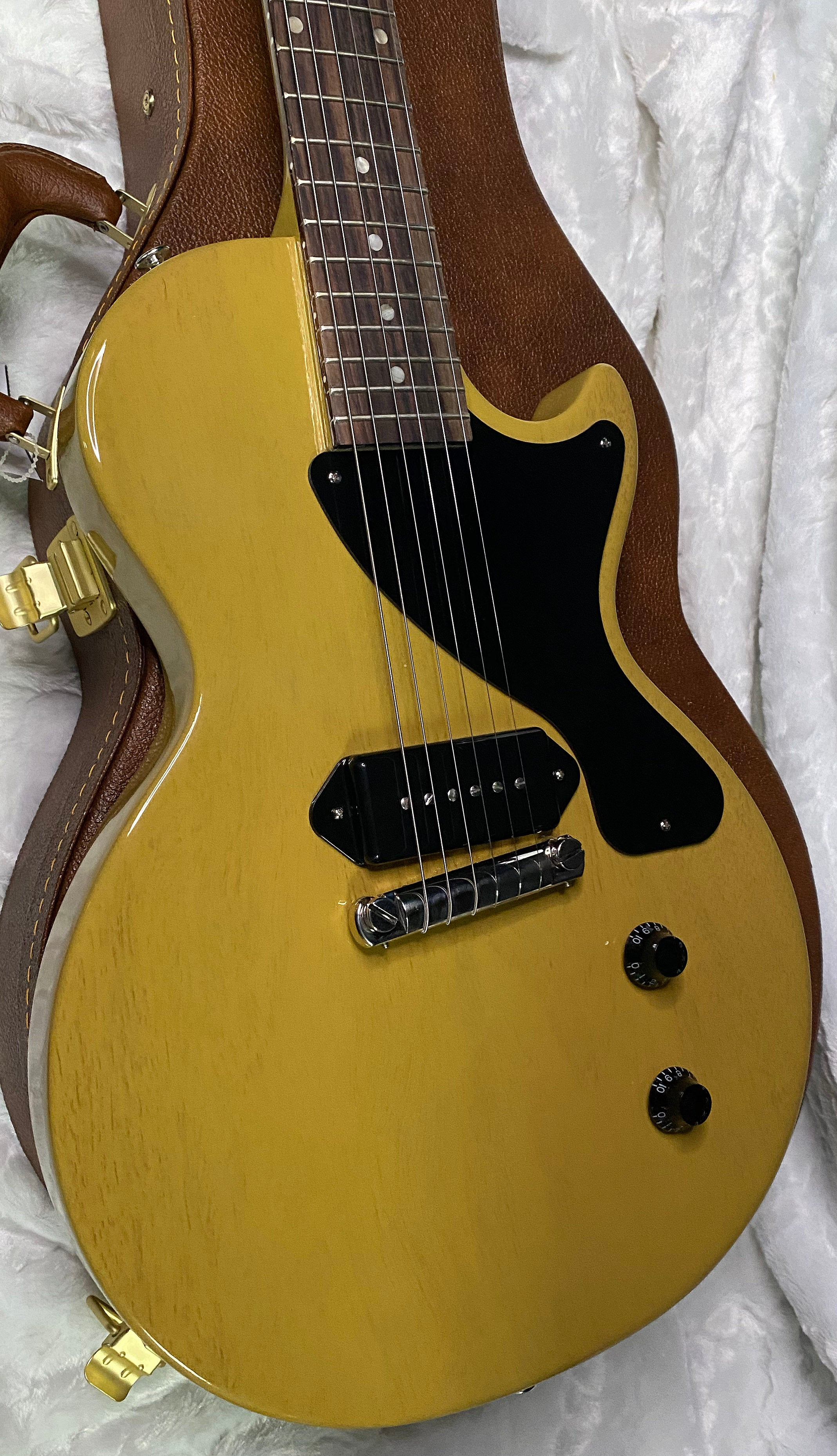 NEW! Gibson Les Paul Junior - TV Yellow - Hardshell Case - Authorized Dealer - 7.8 lbs - G07296