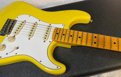 NEW! Fender Custom Shop Special Run '69 Stratocaster Journeyman Relic - Handwound P/U's - Aged Graffiti Yellow - Reverse Headstock - 7.7lbs - Authorized Dealer - One OFF! SUPRE RARE! G06783