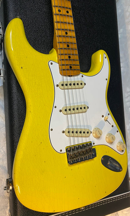 NEW! Fender Custom Shop Special Run '69 Stratocaster Journeyman Relic - Handwound P/U's - Aged Graffiti Yellow - Reverse Headstock - 7.7lbs - Authorized Dealer - One OFF! SUPRE RARE! G06783