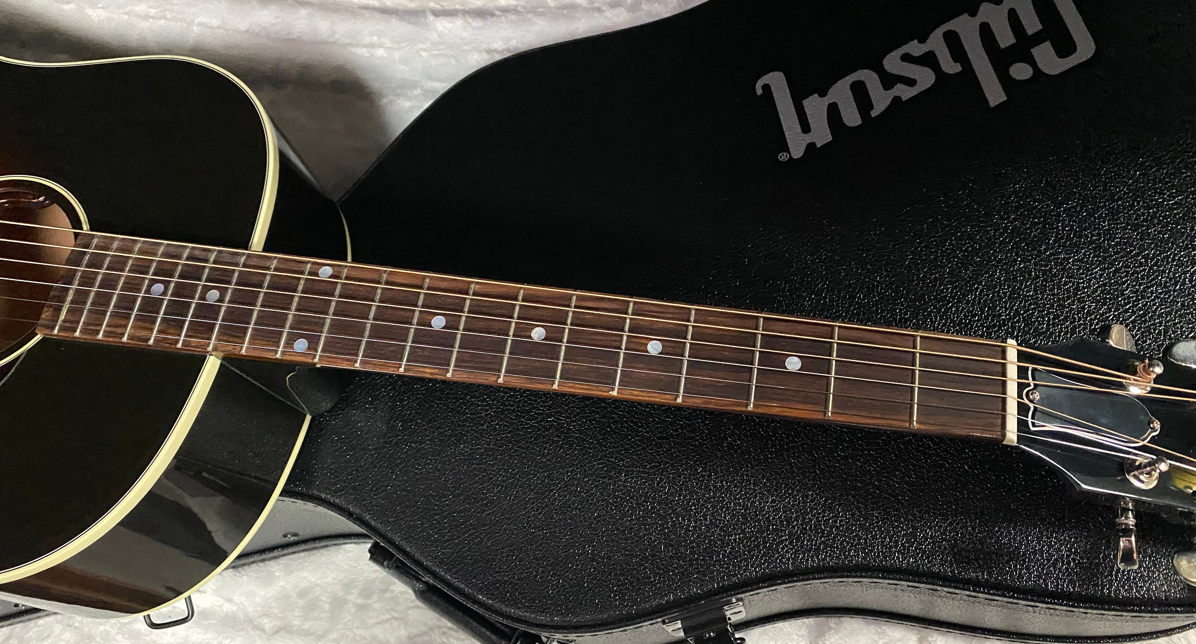 NEW! Gibson J-45 Standard Acoustic Electric Guitar - Vintage Sunburst - Authorized Dealer - 4.75lbs - G07426