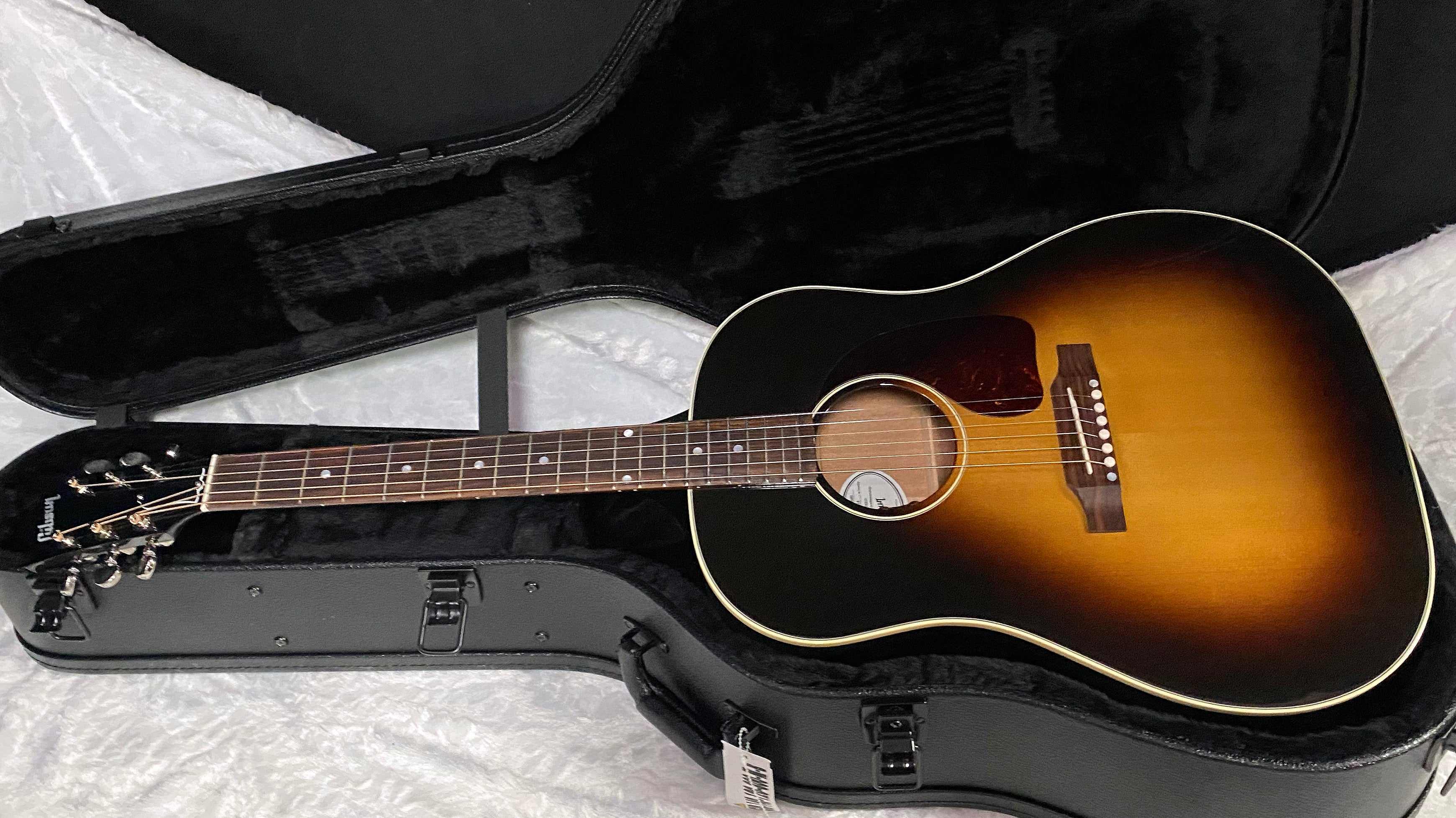 NEW! Gibson J-45 Standard Acoustic Electric Guitar - Vintage Sunburst - Authorized Dealer - 4.75lbs - G07426