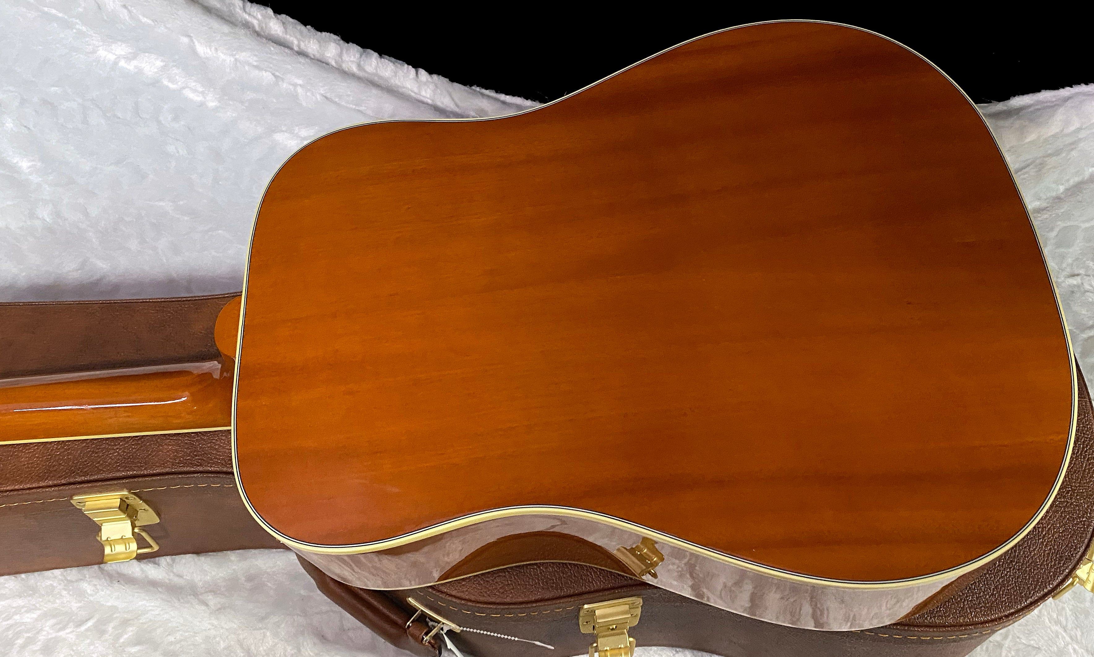 NEW! Gibson Hummingbird Original Heritage Cherry Sunburst 4.45 lbs - Authorized Dealer! G07413